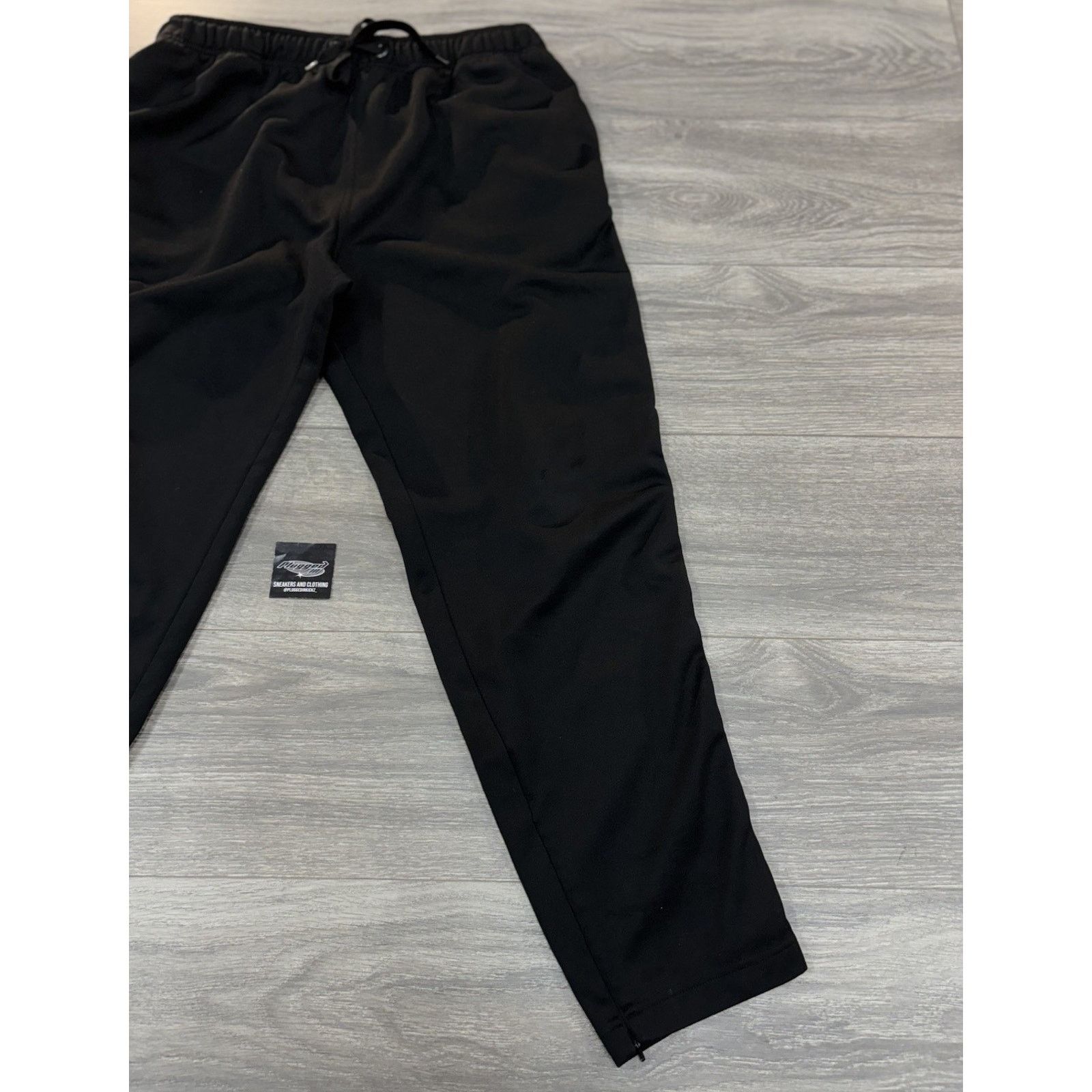 Burberry Burberry Striped Track Suit ' Black ' | EXCELLENT! Size US L / EU 52-54 / 3 - 14 Thumbnail
