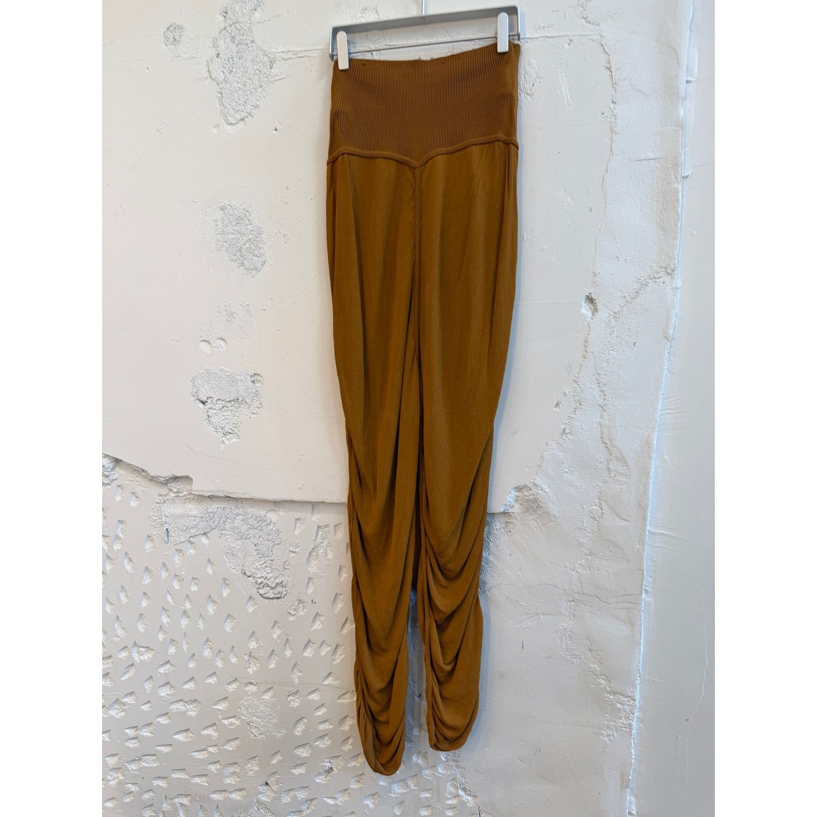 Alaia Vintage Alaia Paris Ribbed Pants Size 27" / US 4 / IT 40 - 1 Thumbnail
