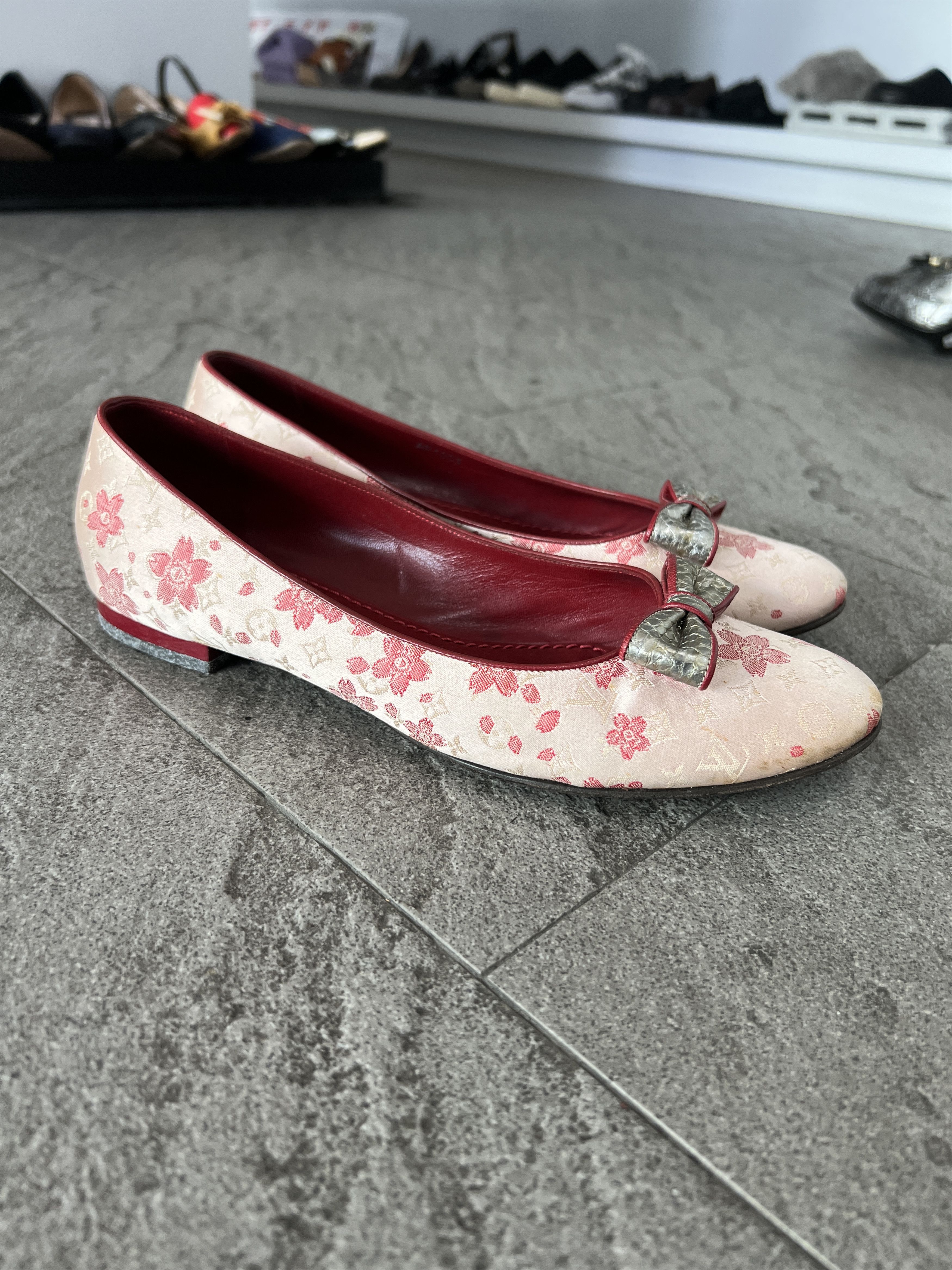 Louis Vuitton Louis Vuitton Floral Ballet Flats Pink Bow EU38 Size US 8 / IT 38 - 3 Thumbnail