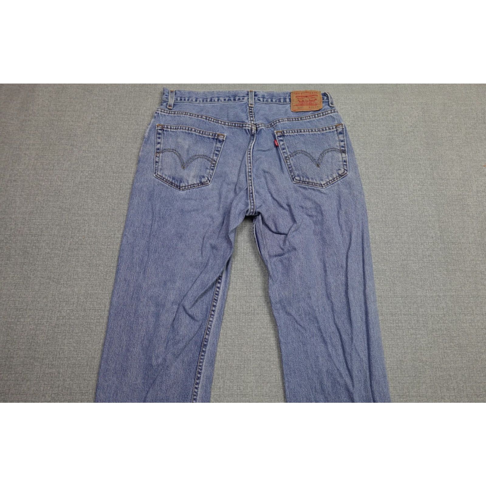 Levi's Levi's 505 Jeans Men 36x32 Blue Relaxed Fit Light Wash Denim 100% Cotton Size US 36 / EU 52 - 6 Thumbnail