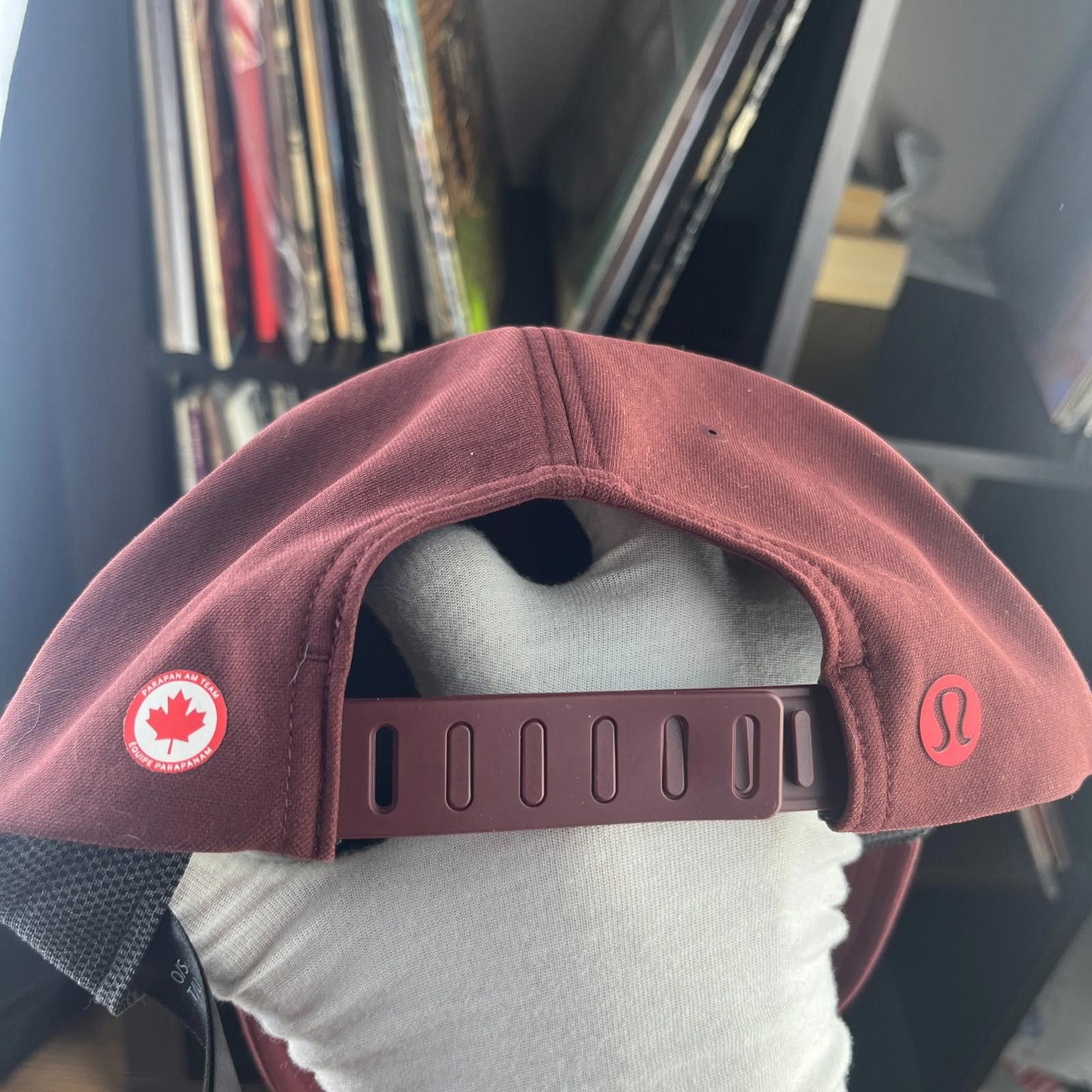 Lululemon Lululemon Fast and Free Fleece Run Beanie NWT Size 