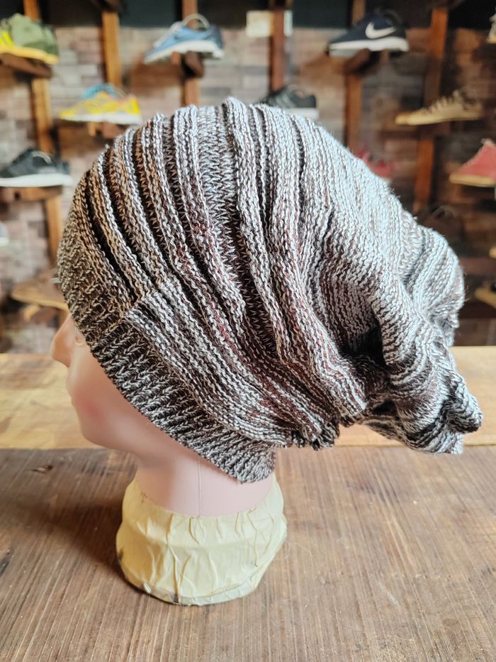 Japanese Brand Vintage Crochet Knitted handmade Beanie Snowcap Size ONE SIZE - 1 Thumbnail