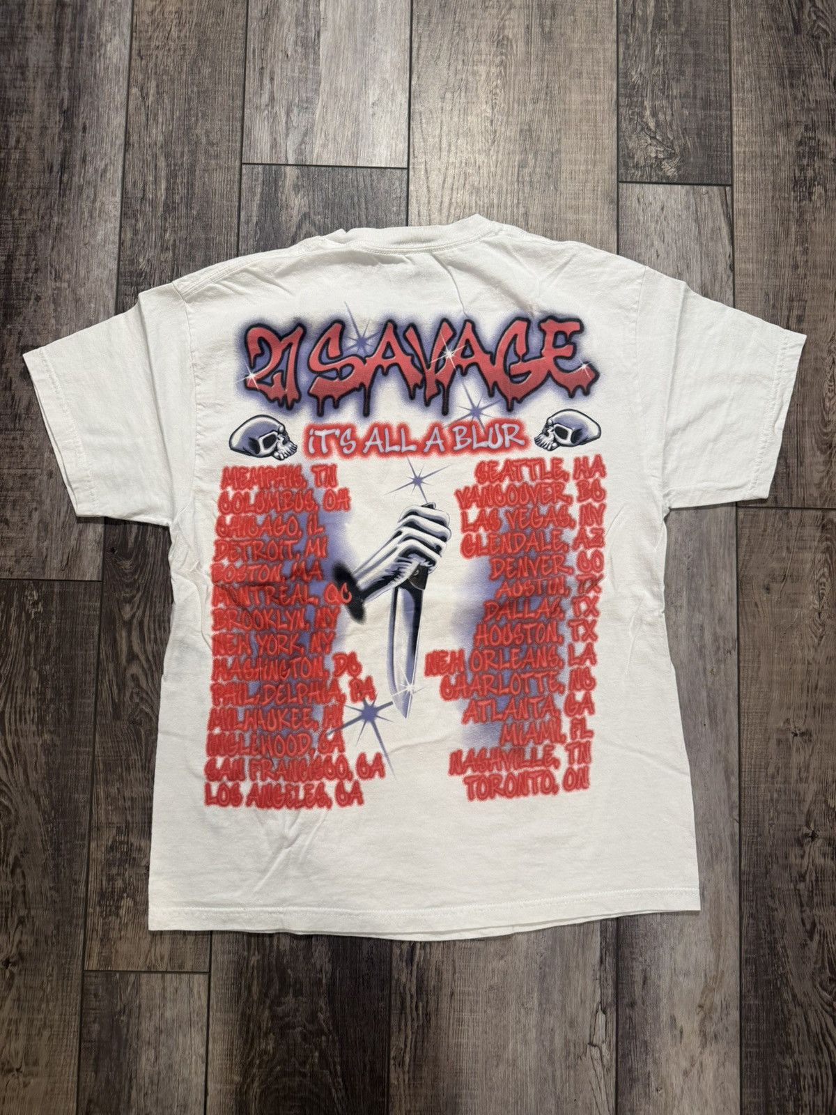 Drake 21 Savage and Drake "It's All A Blur" Tour shirt size L Size US L / EU 52-54 / 3 - 3 Thumbnail
