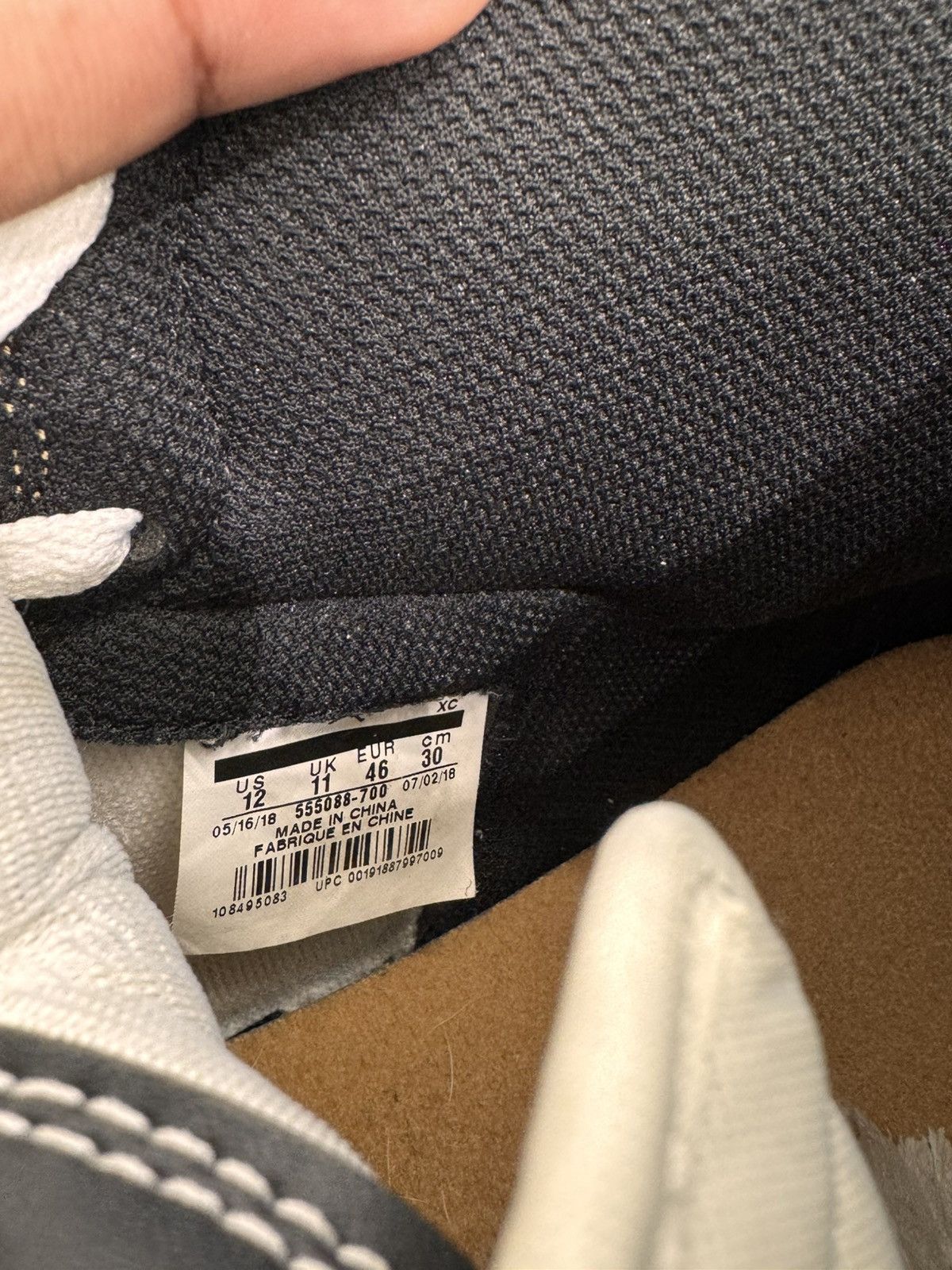 Jordan Brand Air Jordan 1 High Rookie Of The Year Size 12 (2018) Size US 12 / EU 45 - 9 Thumbnail