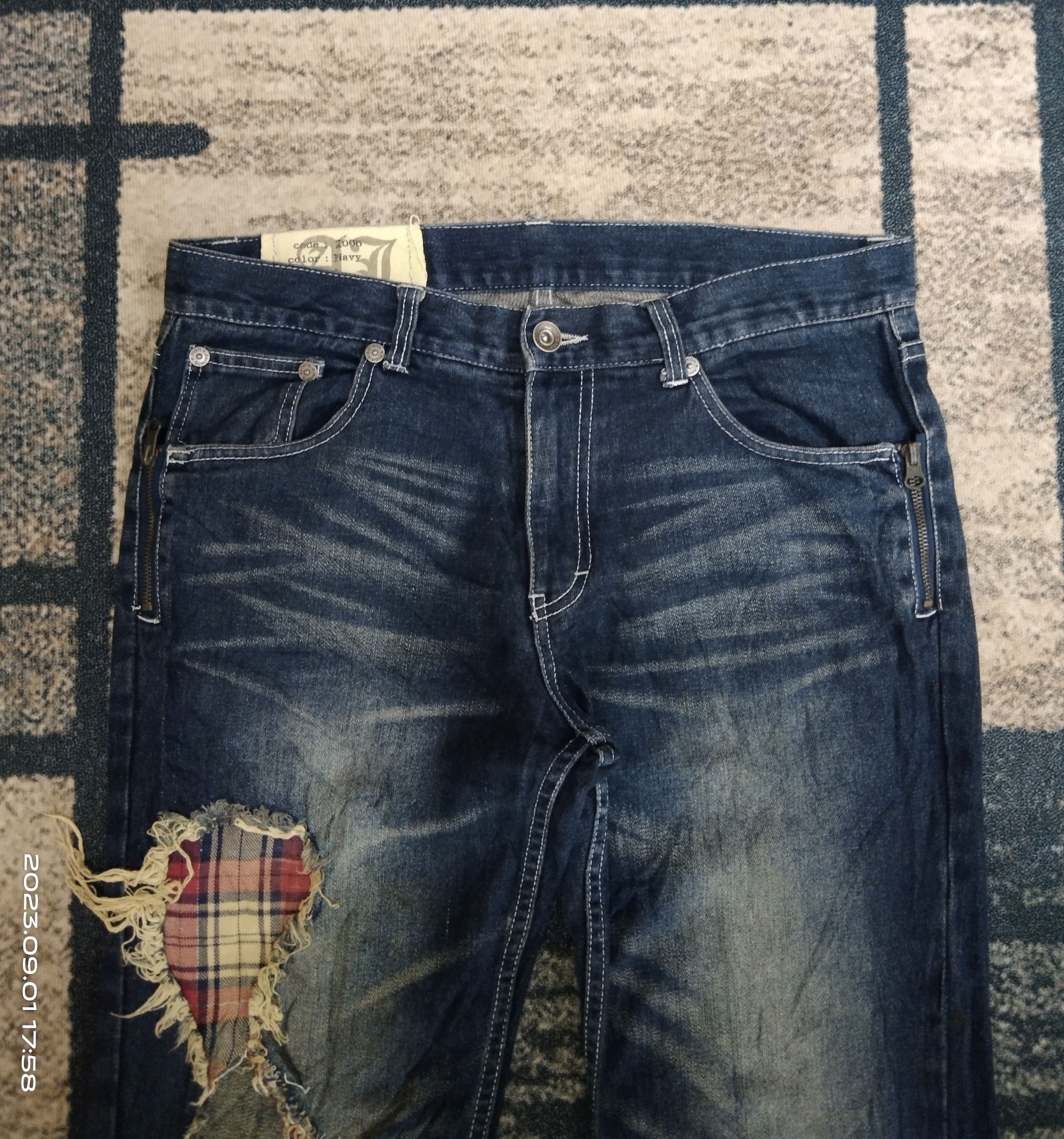 Japanese Brand SiCK RIPED ANTFUL DENIM PANTS Size US 33 - 4 Thumbnail