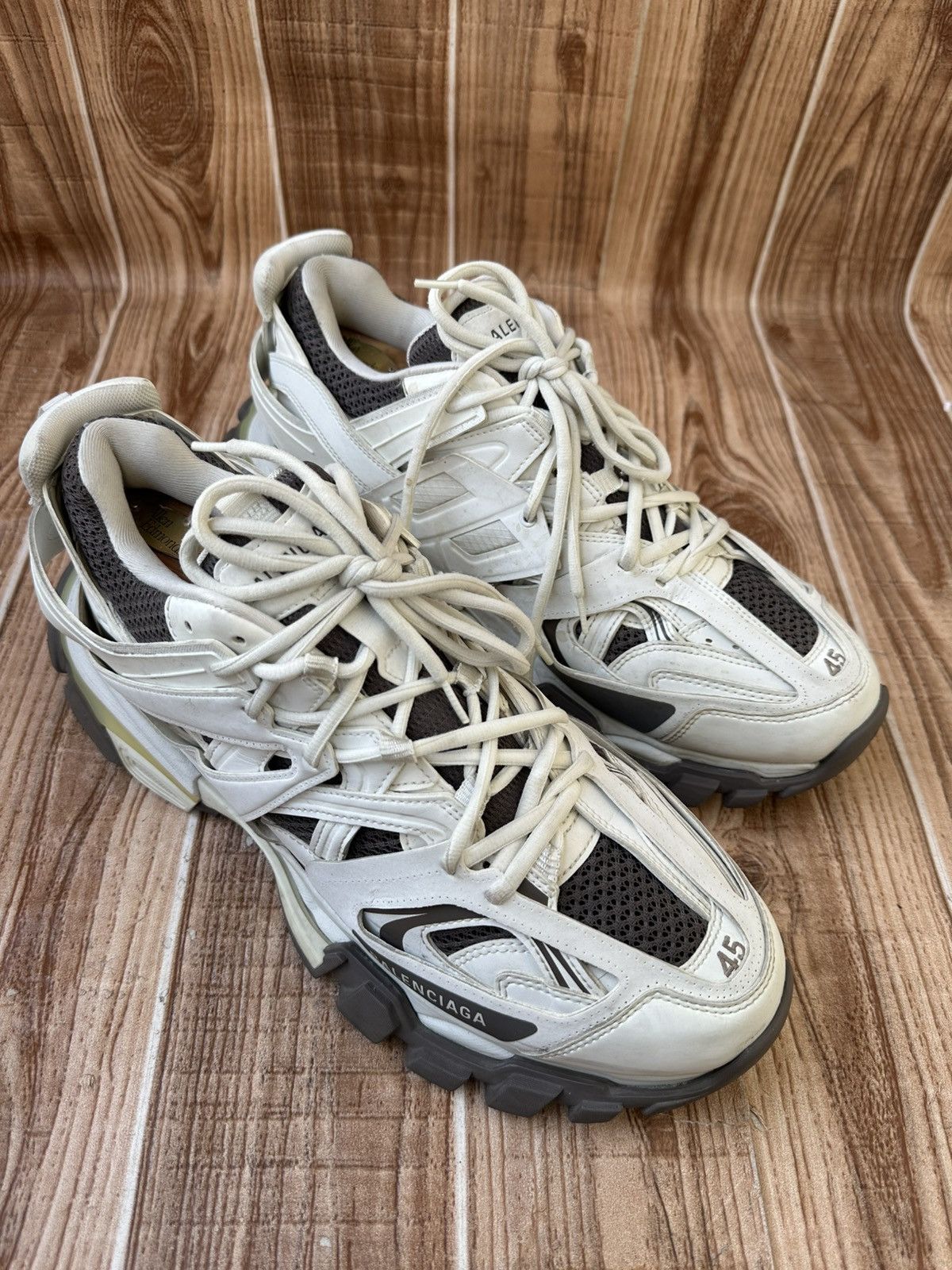 Balenciaga Balenciaga Track Sneakers Medium Gray Size US 12 / EU 45 - 2 Thumbnail