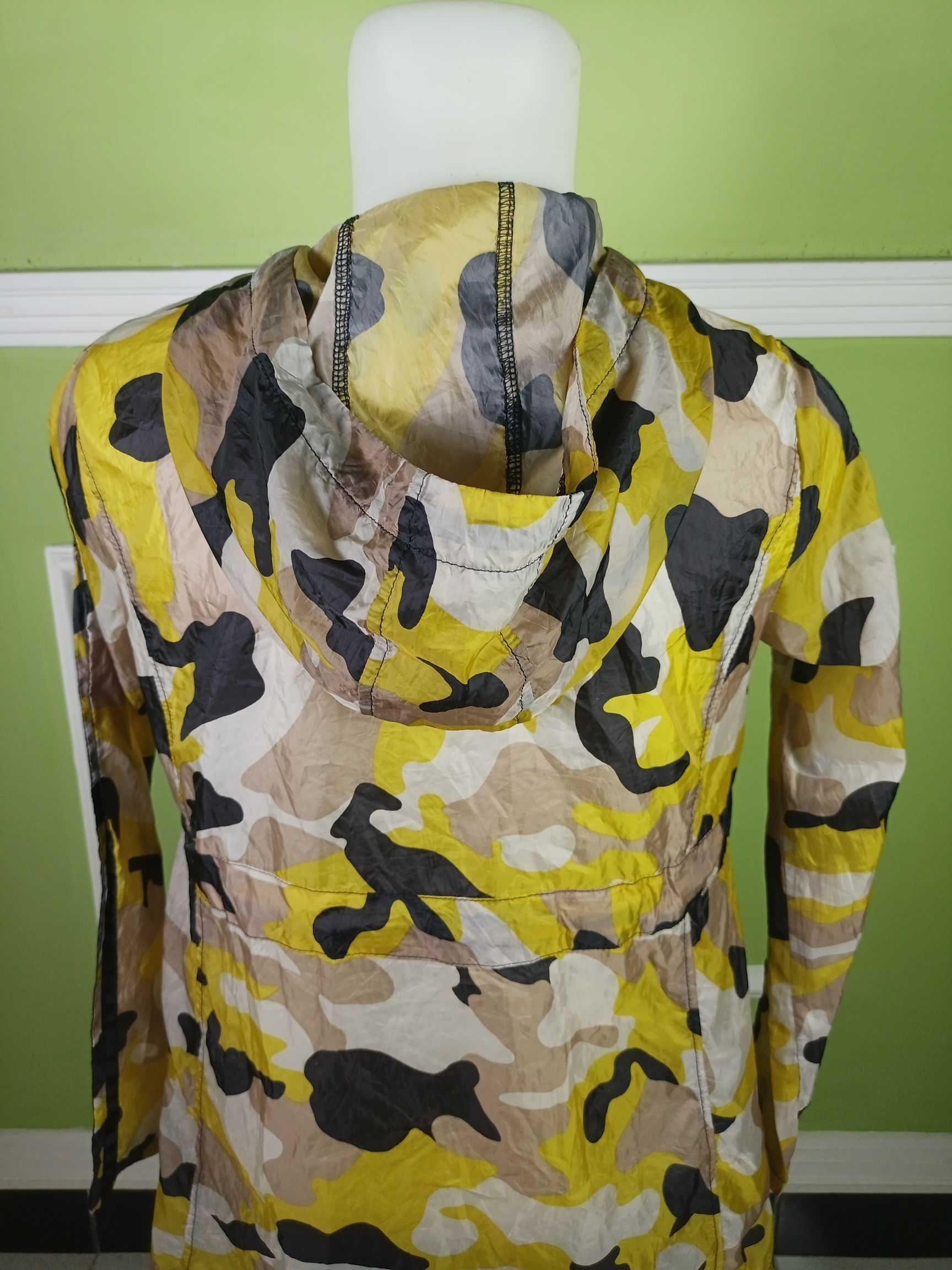 Other Beautiful Multi Camo Light Jacket Size US M / EU 48-50 / 2 - 8 Thumbnail