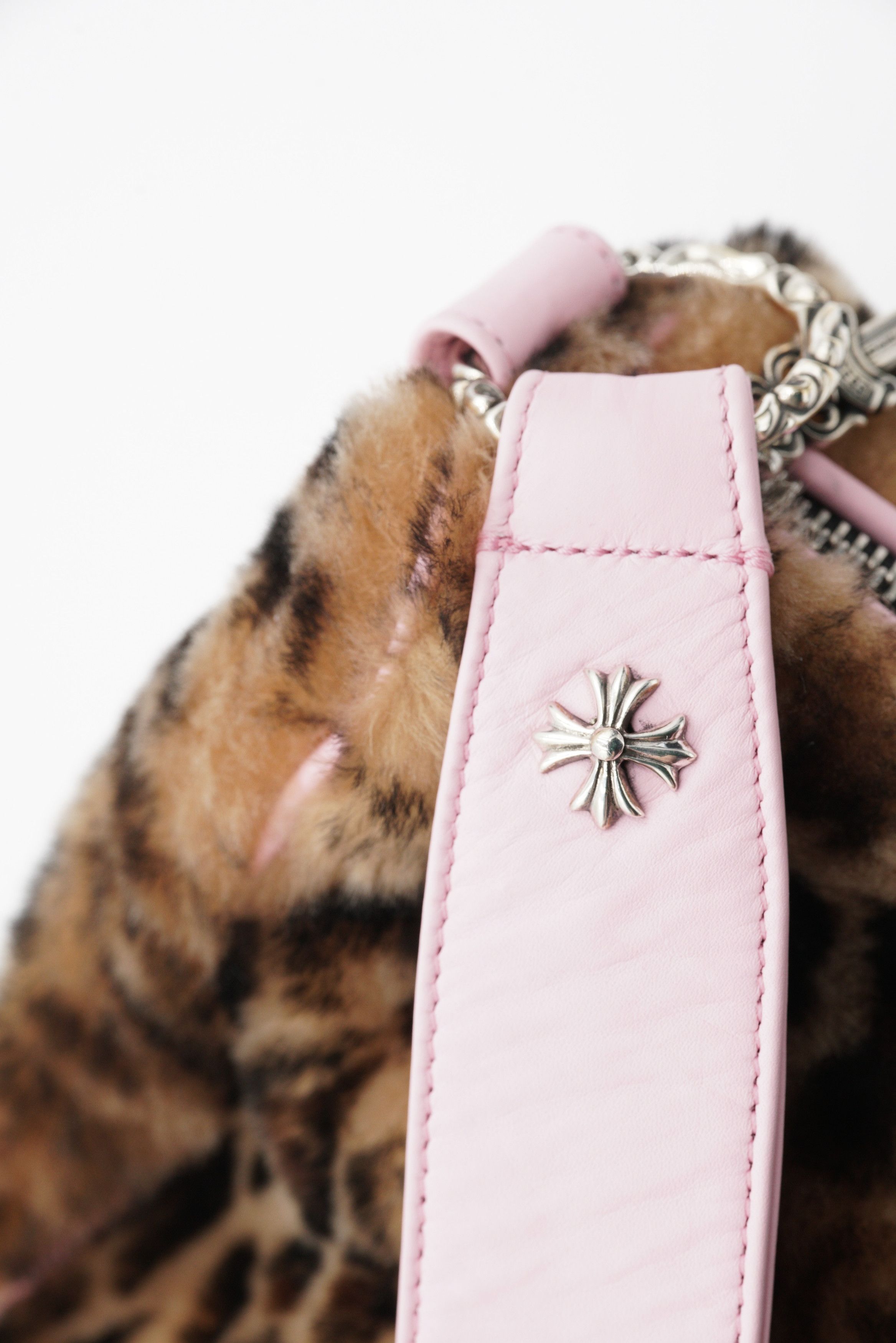 Chrome Hearts Chrome Hearts Faux Fur Dagger Embellished Chicken Nugget Bag Size ONE SIZE - 10 Thumbnail