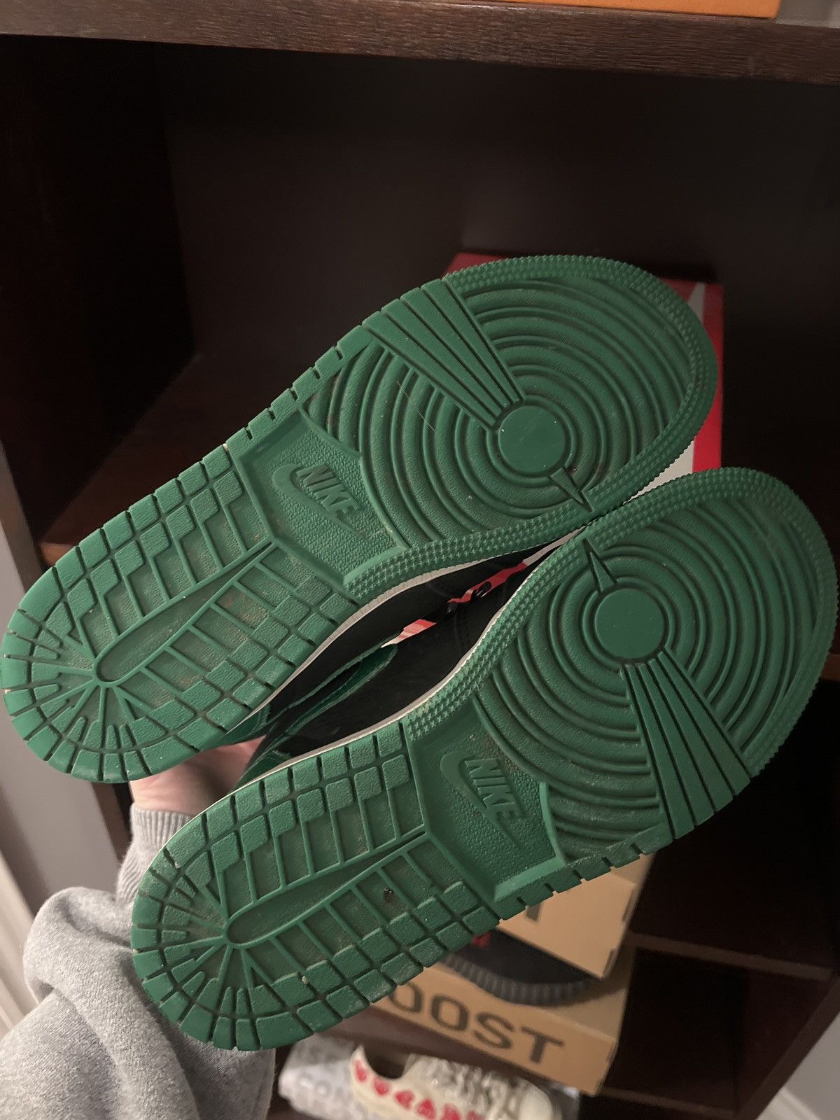 Nike JORDAN 1 HIGH PINE GREEN Size US 6 / EU 39 - 5 Thumbnail