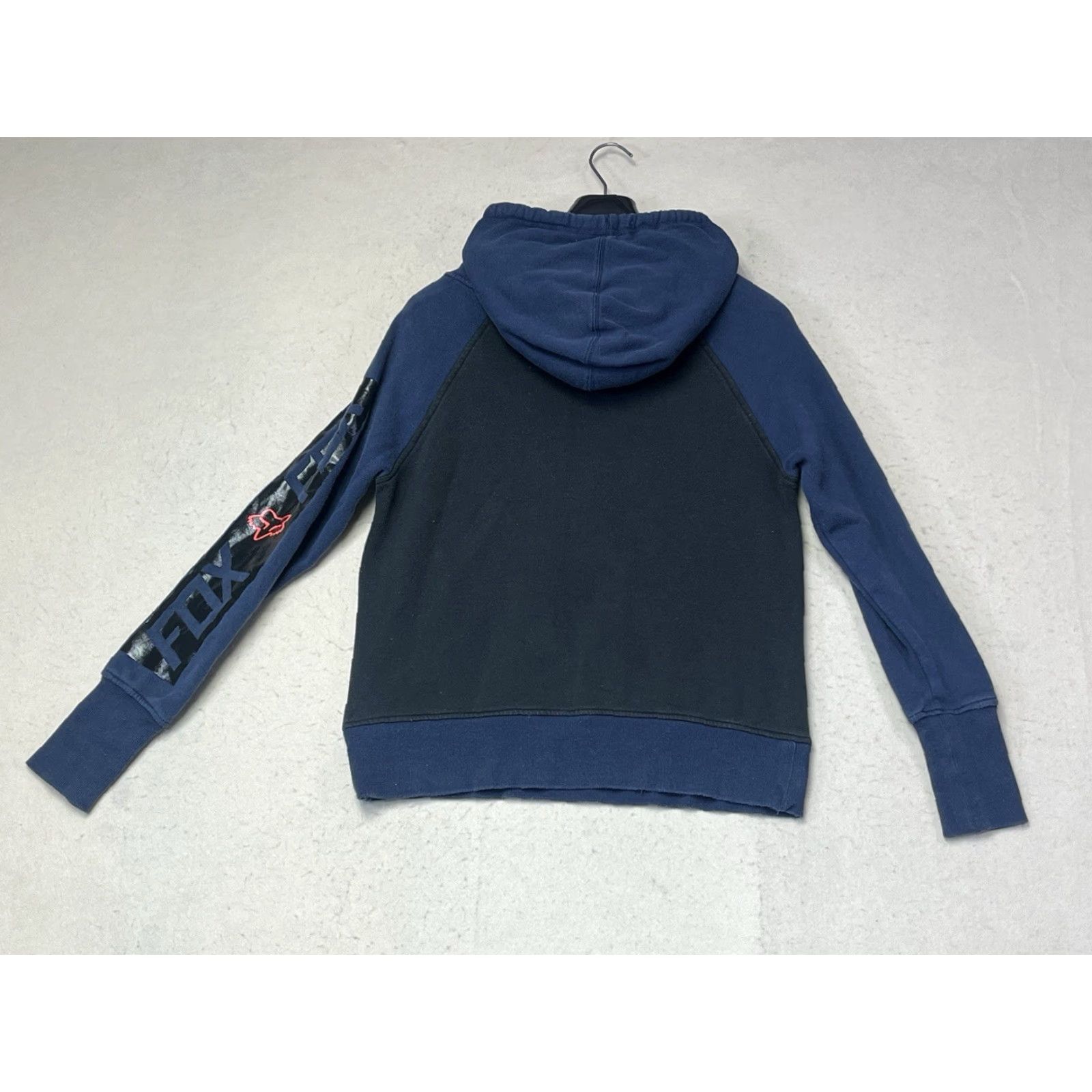 Fox Racing Fox Hoodie Mens Medium Black Pullover Sweatshirt Graphic Print Logo All Seasons Outdoor Sports Travel (Breathable, Hooded, Pockets) Clothing Size US M / EU 48-50 / 2 - 2 Thumbnail
