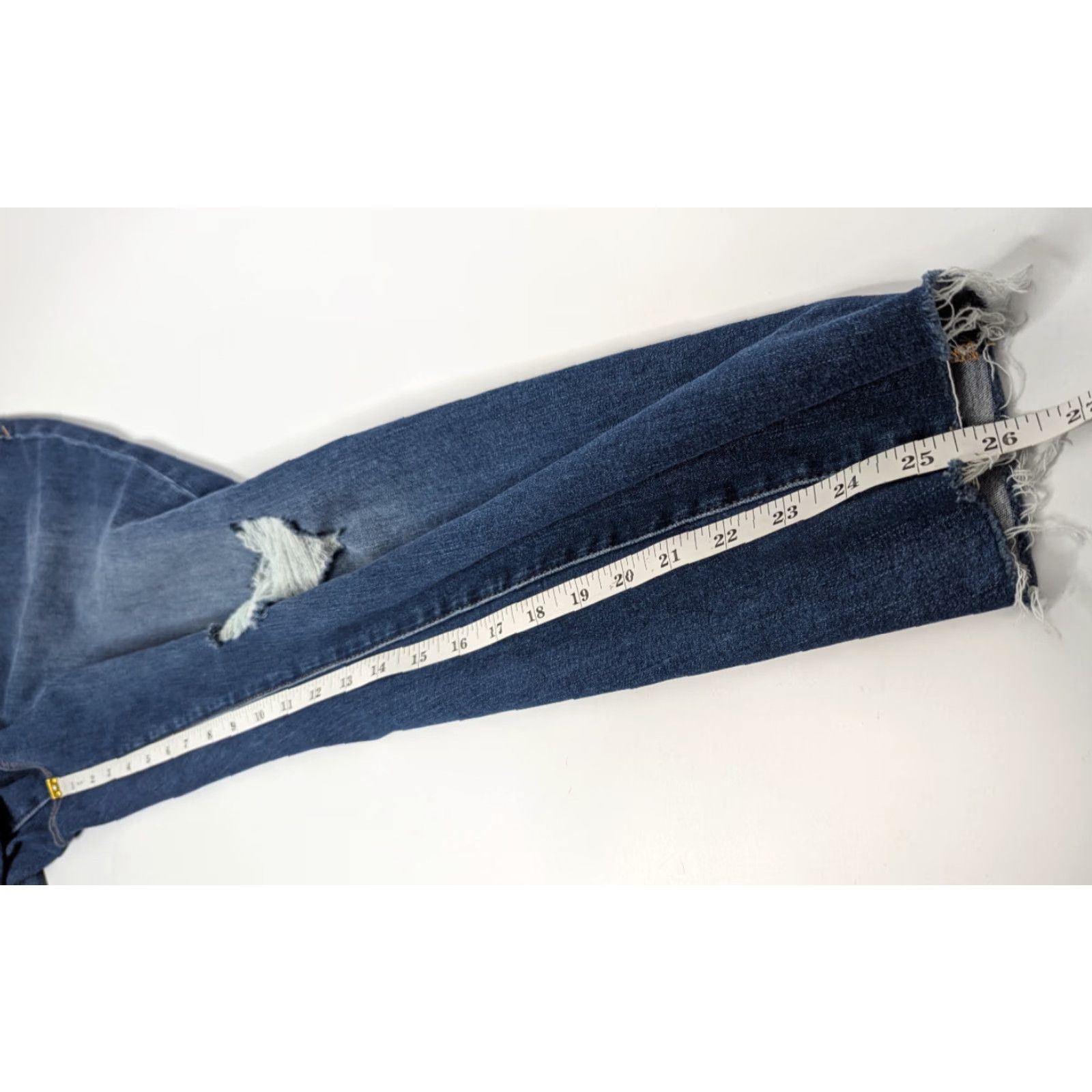 Good American Good American Jeans GWCSPR067T Size 16 Good Waist Crop Shadow Pocket Raw Hem Skinny Cropped 5-Pocket Denim Blue Cotton Blend Regular Womens Size 38" / US 16 / IT 52 - 6 Thumbnail