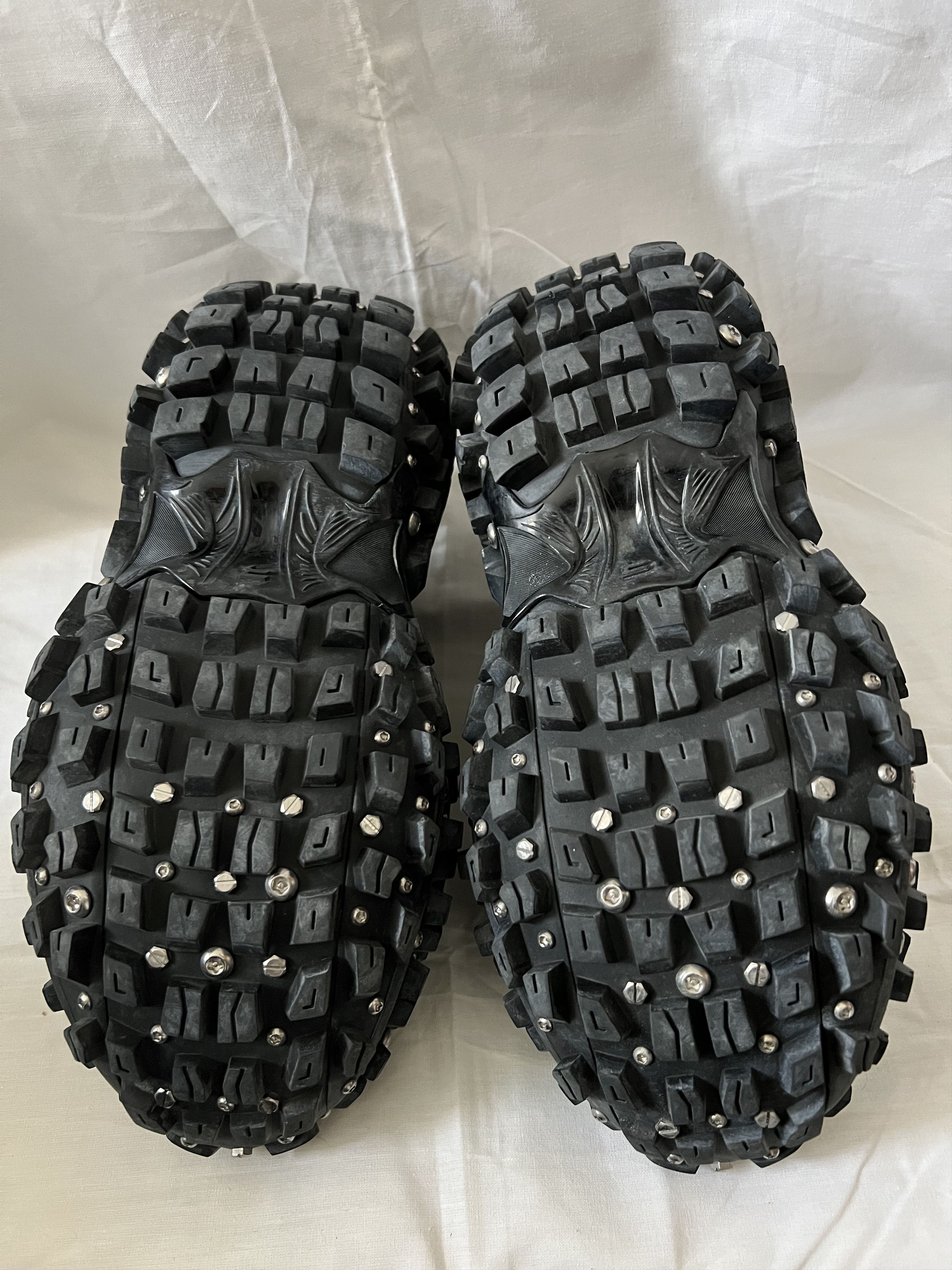 Balenciaga Balenciaga Sneakers Bouncer Piercing Size US 10 / EU 43 - 13 Thumbnail