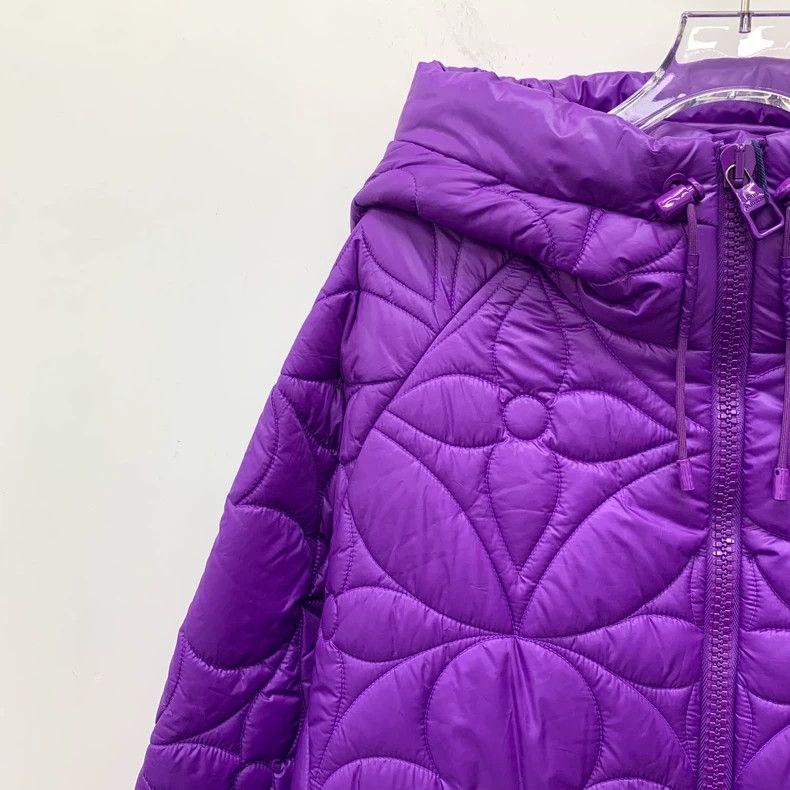 Louis Vuitton Louis Vuitton 22 purple logo presbyopic hooded drawstring Size US M / EU 48-50 / 2 - 3 Thumbnail