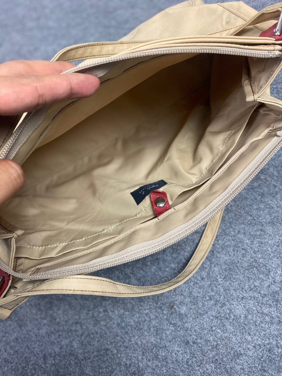 Japanese Brand × agnes b. agnes b handbag made in japan nice design Size ONE SIZE - 9 Thumbnail