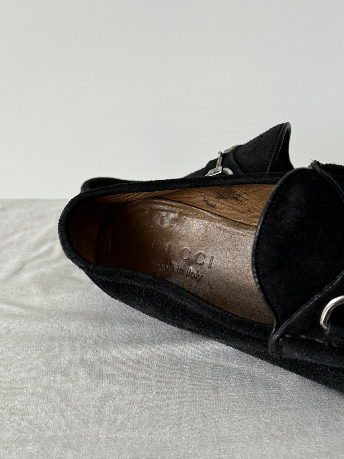 Gucci × Tom Ford × Vintage Vintage Gucci Black Horse Bit Suede Loafers Size US 8 / EU 41 - 8 Thumbnail