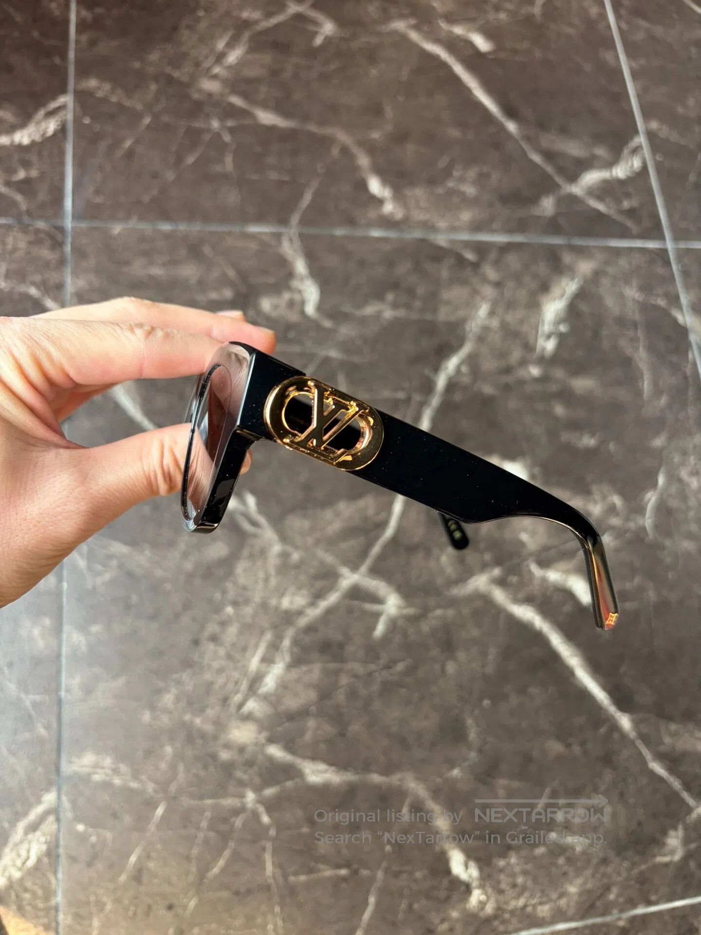 Louis Vuitton Louis Vuitton Black Sunglasses. Size ONE SIZE - 4 Thumbnail