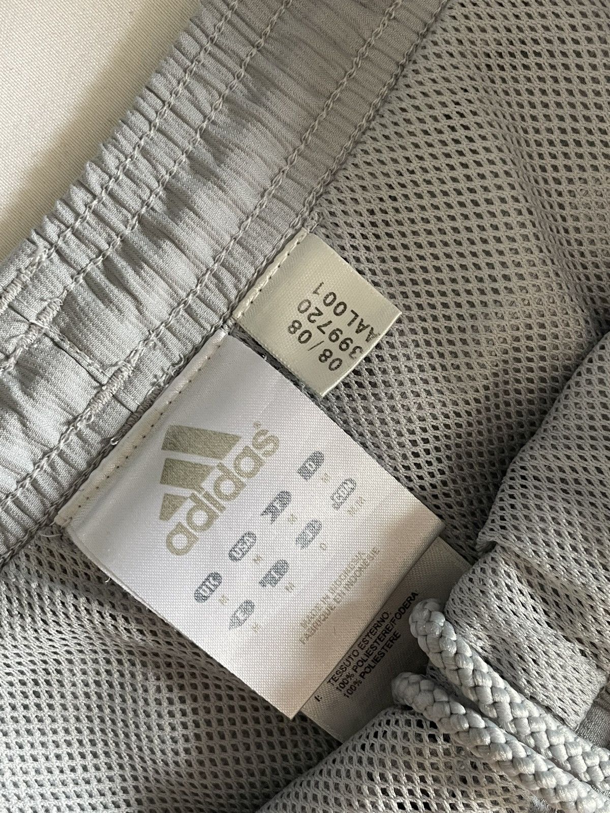 Adidas adidas vintage nylon pants Size US 34 / EU 50 - 5 Thumbnail
