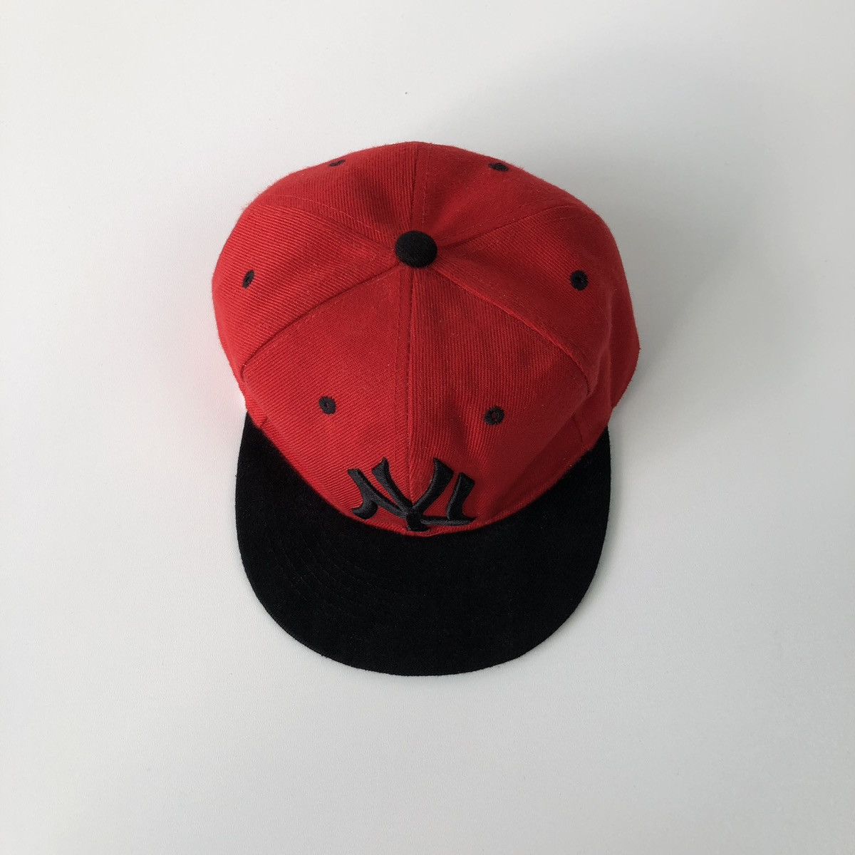 New York Yankees × Vintage New Cap NY 90’s Yankees New York Vintage Snapback Cap Rare Size ONE SIZE - 6 Thumbnail