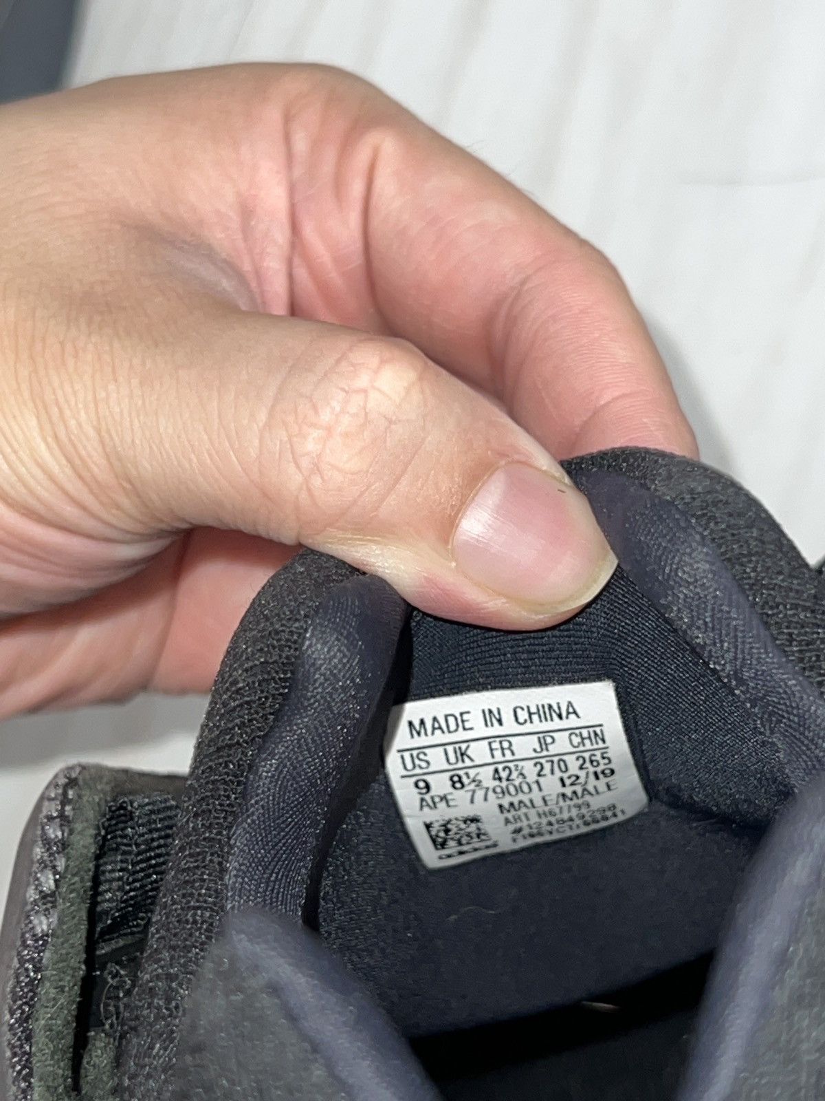 Yeezy Yeezy 700 “dark glow” Size US 9 / EU 42 - 6 Thumbnail