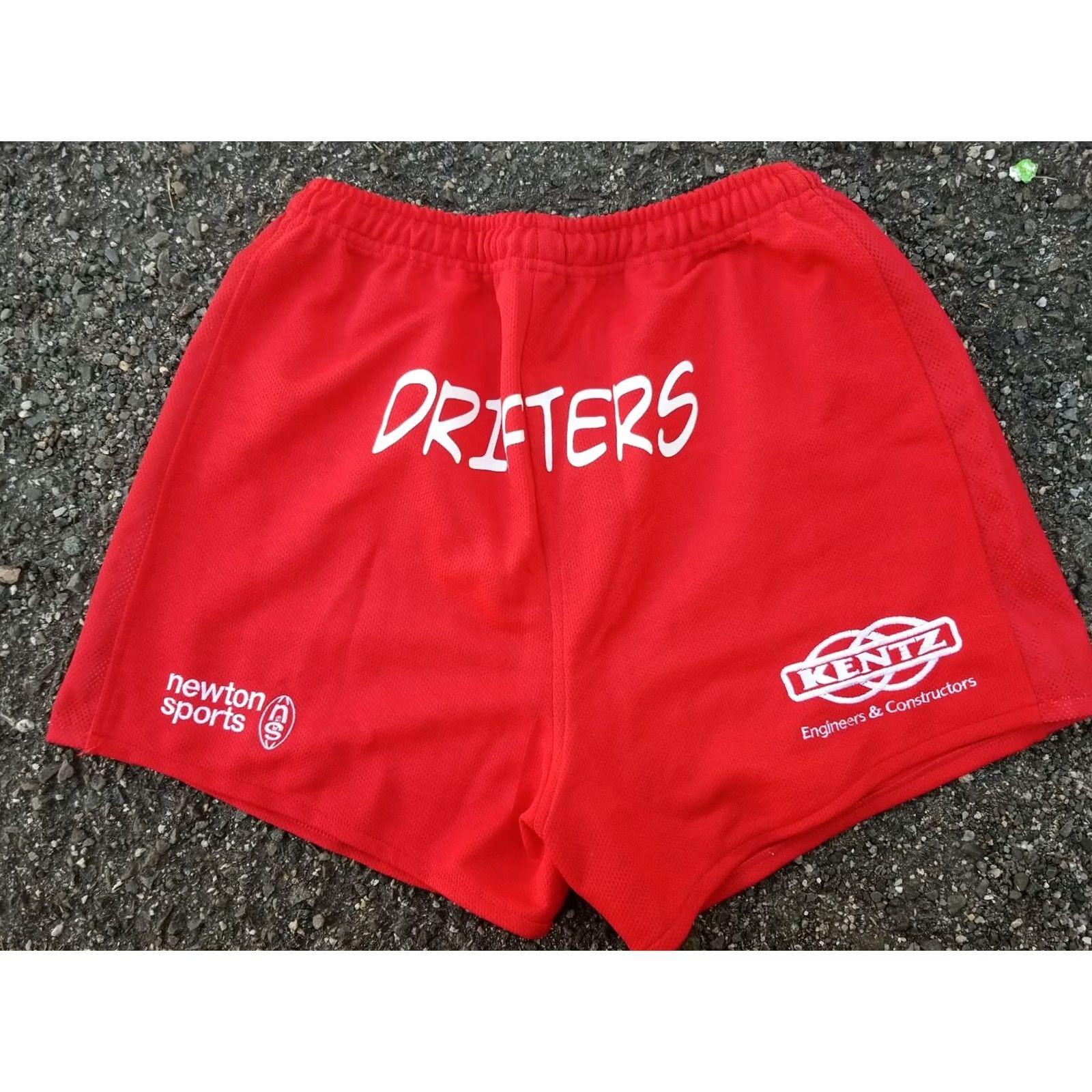 Vintage VINTAGE DRIFTERS FOOTBALL CLUB RUGBY DUBAI 2006 Kooga Rugby Shorts Size 38 Red Men's Shorts 38 Regular Lightweight Drawstring Elastic Waist Size US 26 / EU 42 - 4 Thumbnail