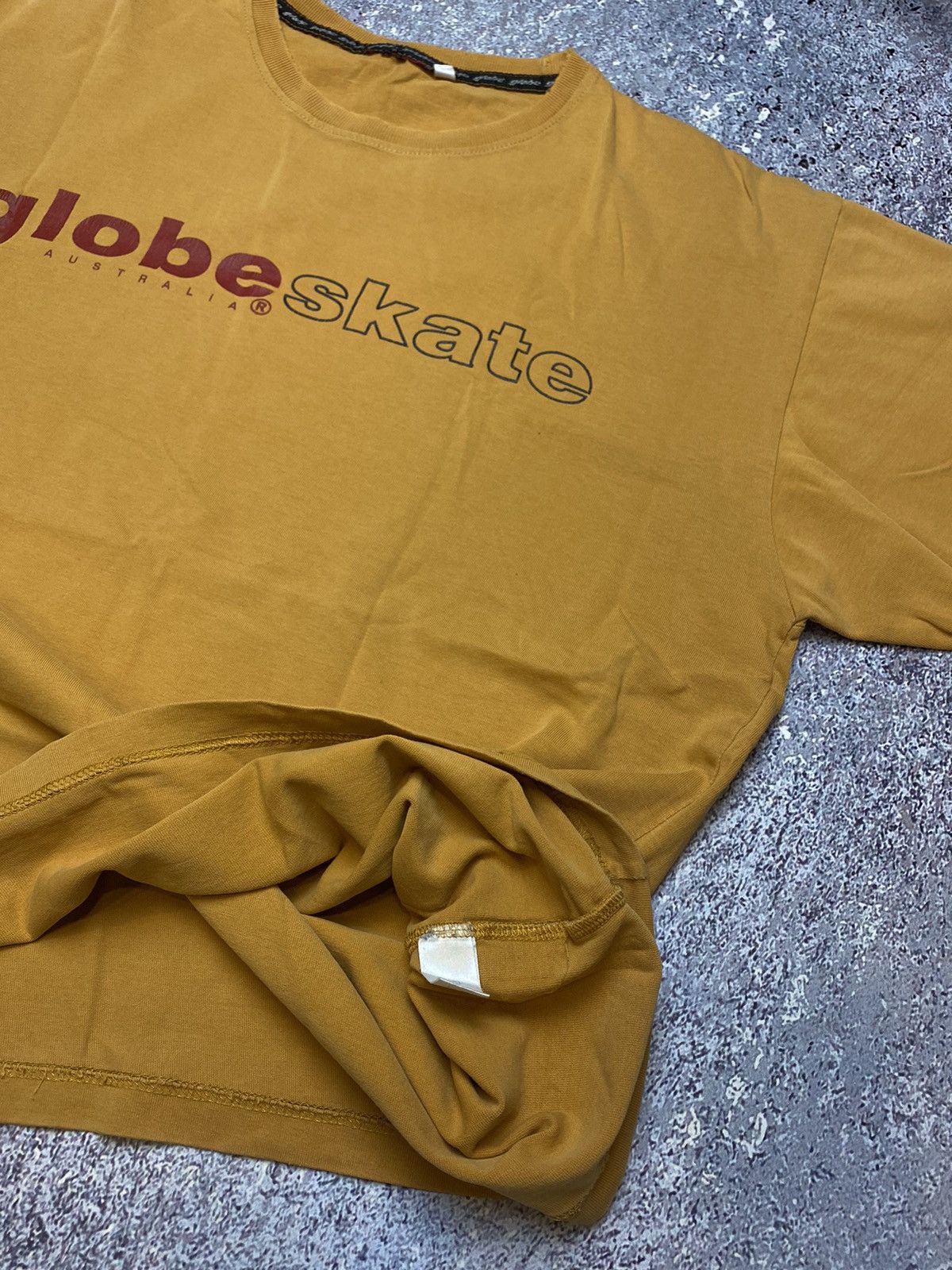Globe × Vintage 💥Y2K CRAZY DISTRESSED GLOBE TEE Size US XL / EU 56 / 4 - 8 Thumbnail