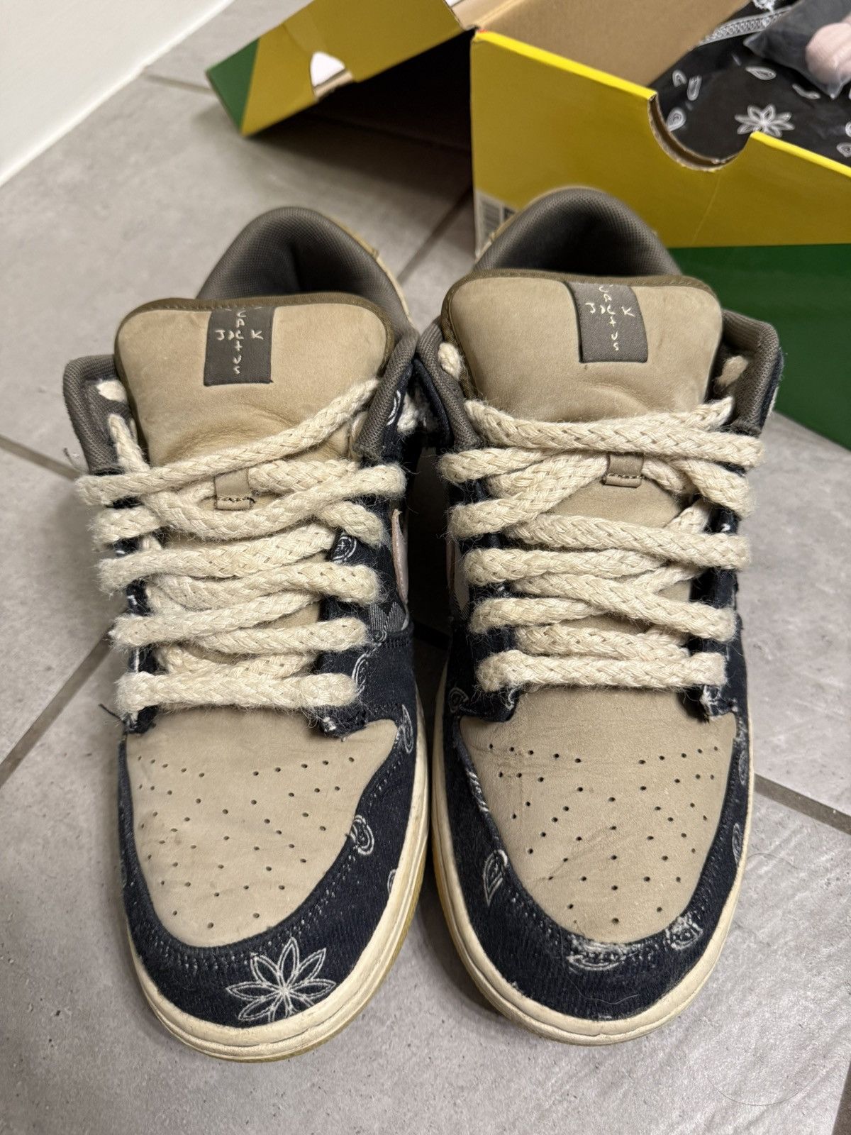 Nike SB Nike SB x Travis Scott Size US 11 / EU 44 - 3 Thumbnail