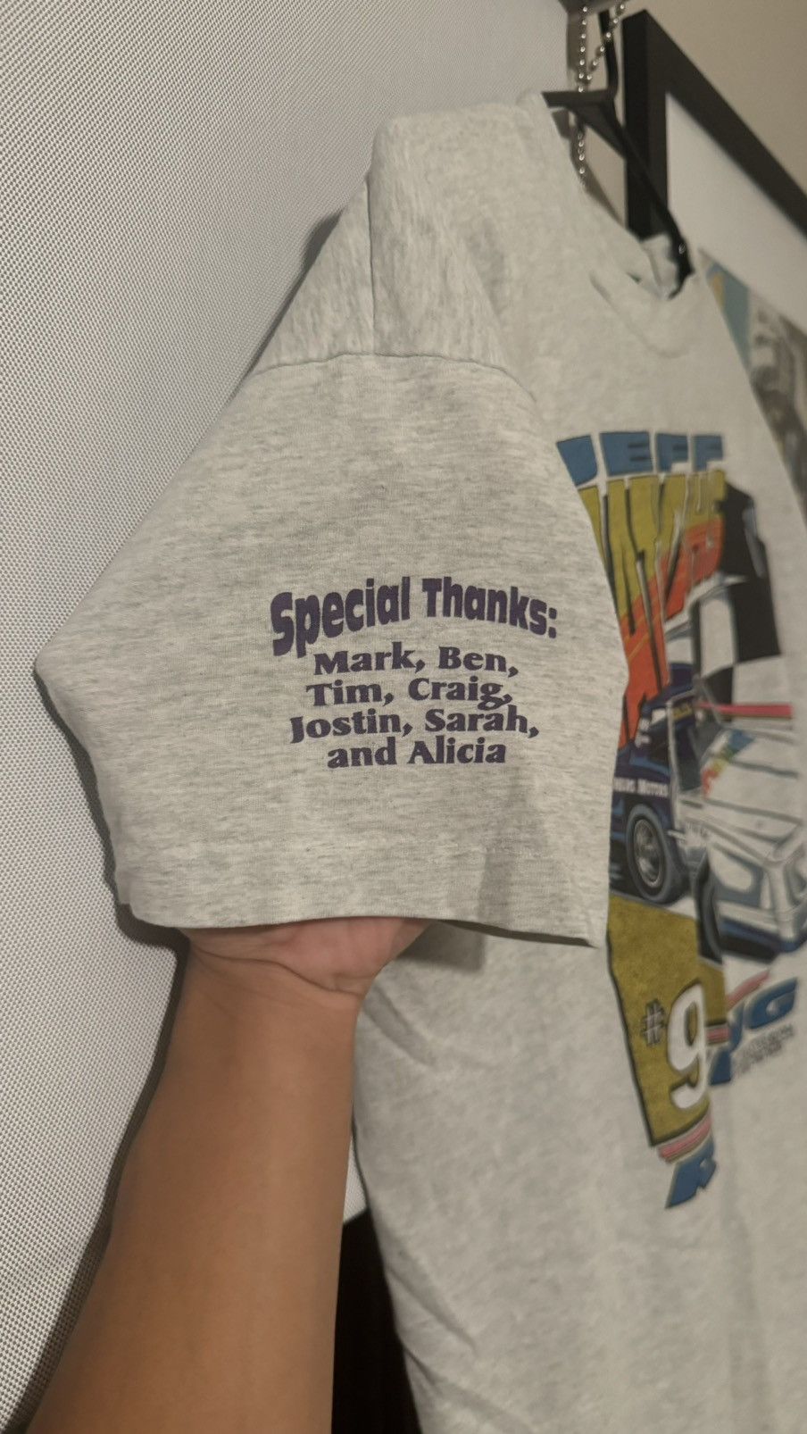 Fruit Of The Loom Jeff Nathan’s #98 V Tee Shirt Size US XL / EU 56 / 4 - 3 Thumbnail