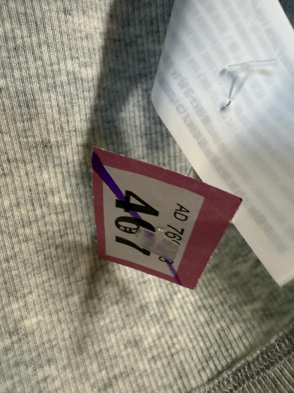 Other Abercrombie Grey Top Size M Size M / US 6-8 / IT 42-44 - 3 Thumbnail