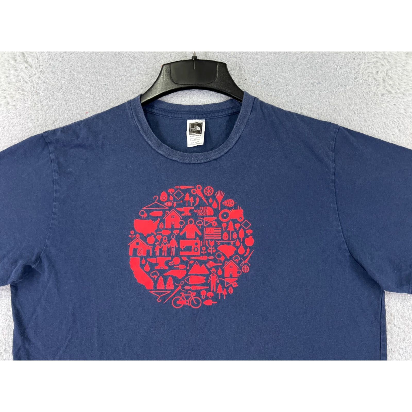 The North Face The North Face Shirt Men Adult Large Blue Short Sleeve Crew Neck Cotton Jersey T-Shirt 90s Outdoor Camp Hiking Regular Fit Mens Size US L / EU 52-54 / 3 - 4 Thumbnail