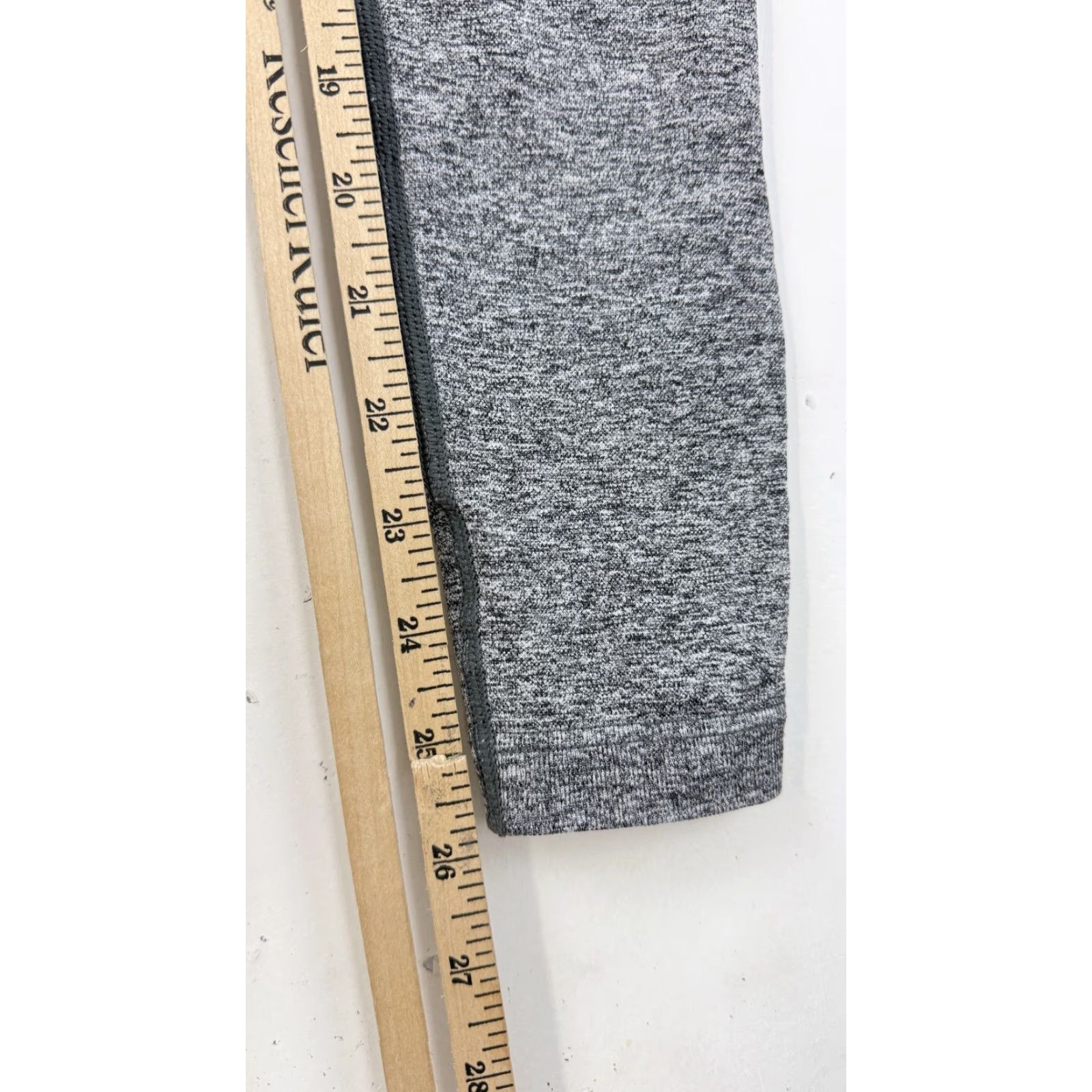 Gymshark Gymshark Leggings Women Small Gray Flecked High Rise Ankle Yoga Running Gym Size 28" / US 6 / IT 42 - 4 Thumbnail
