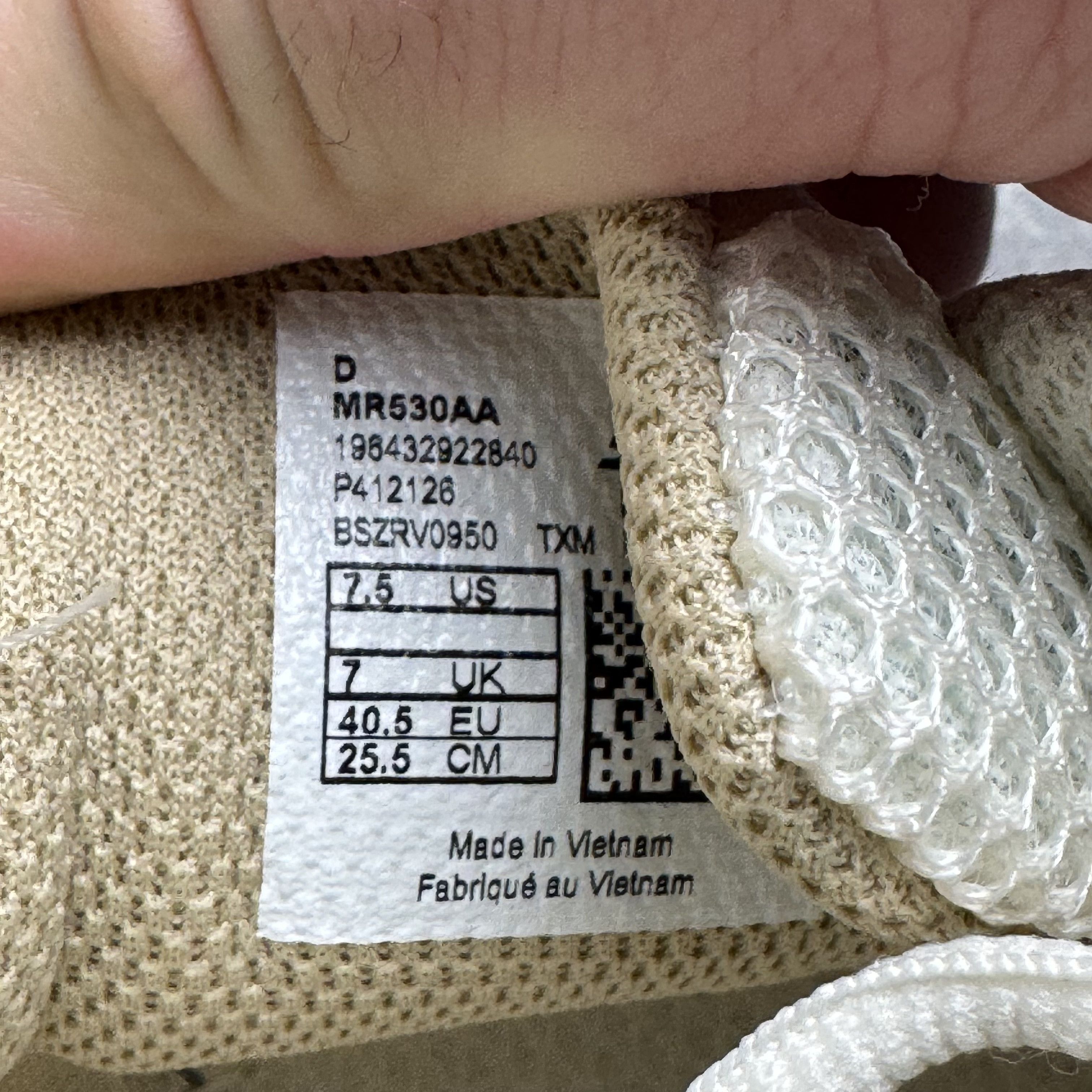New Balance New Balance 530 “Beige / Angora” — New (No Box) Size US 7.5 / EU 40-41 - 3 Thumbnail