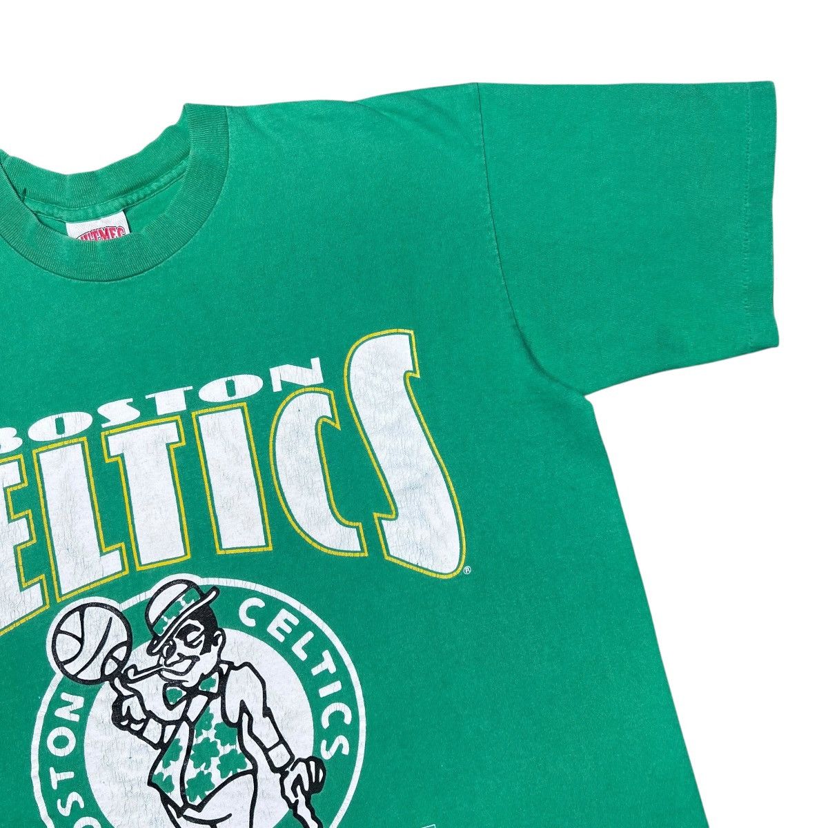 Nutmeg 1990s NBA Boston Celtics Nutmeg Mills Spell Out Graphic Tee Size US XL / EU 56 / 4 - 5 Thumbnail