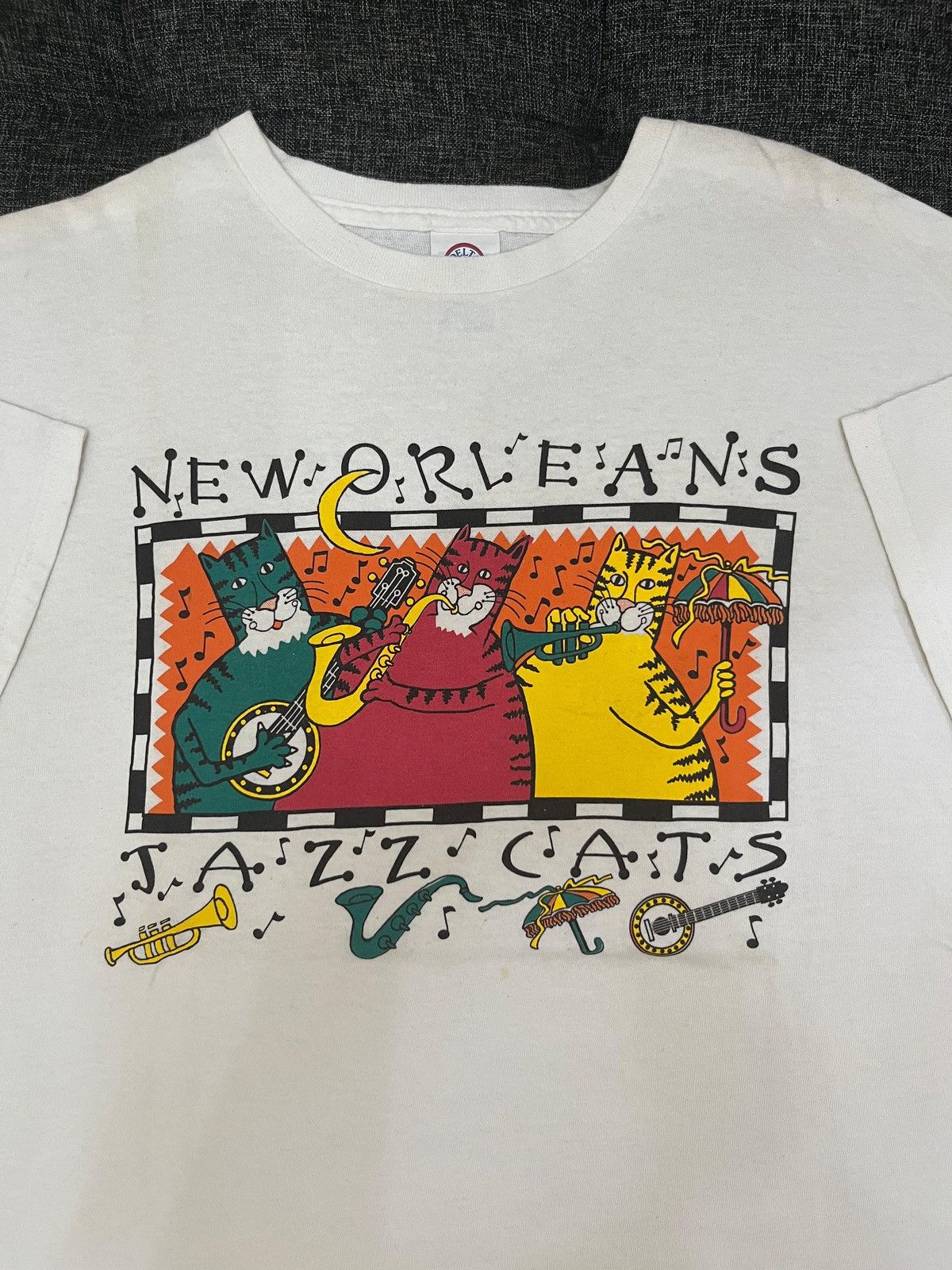 Vintage Vintage New Orleans Jazz Cats Tshirt Size US XL / EU 56 / 4 - 1 Thumbnail