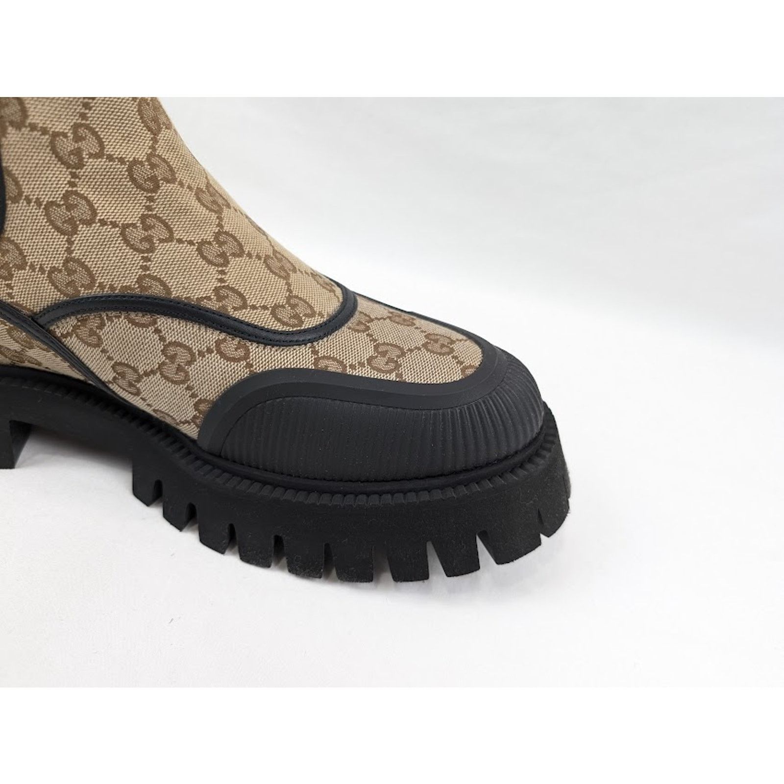 Gucci o1rshd1 Novo GG Canvas Chelsea Boots in Beige/Ebony Size US 11.5 / EU 44-45 - 3 Thumbnail