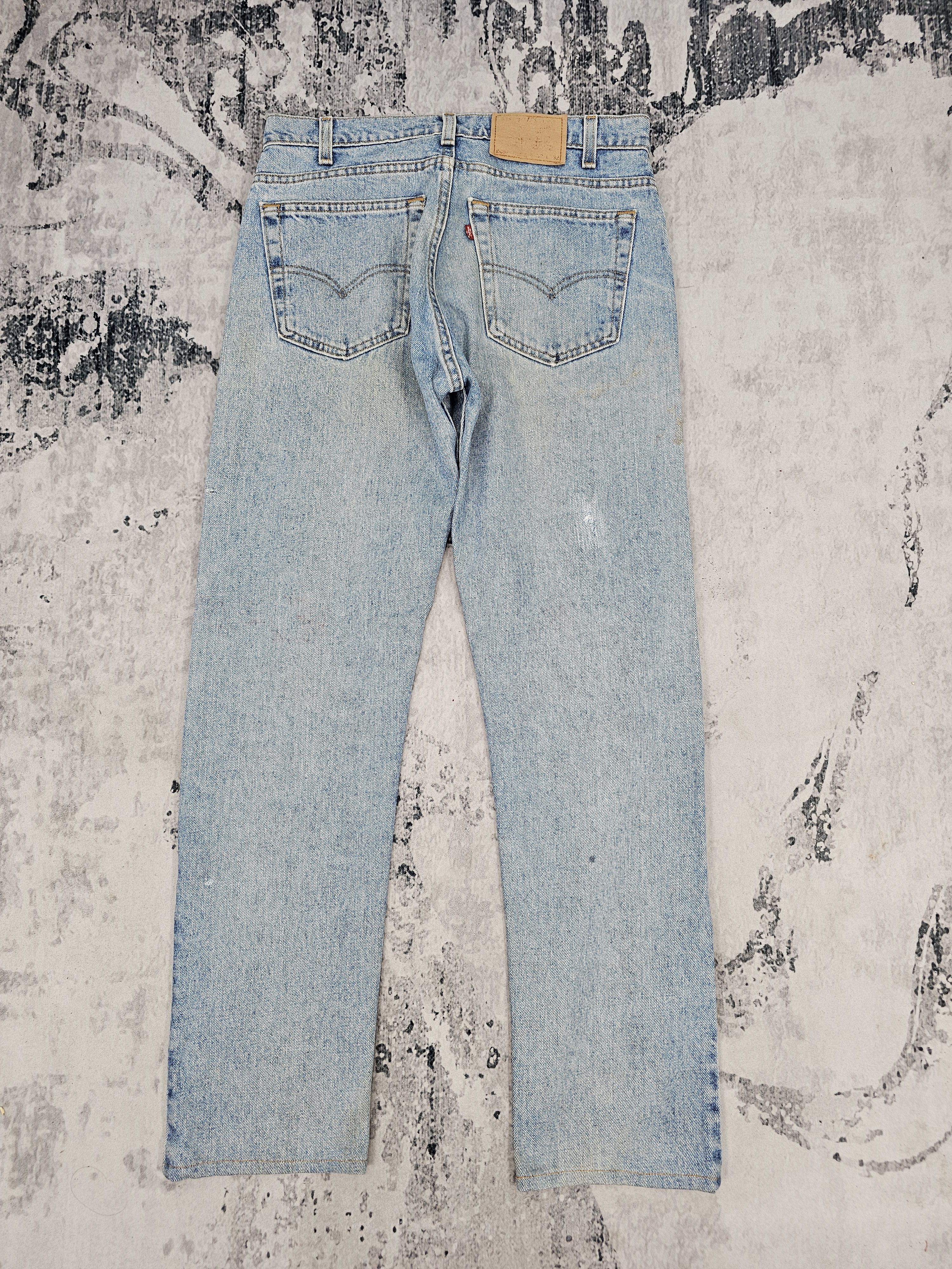 Levi's Vintage Clothing Vtg 90'S LEVIS 505 Light Blue Stain Ripped Blue Jeans L0501 Size US 32 / EU 48 - 2 Thumbnail