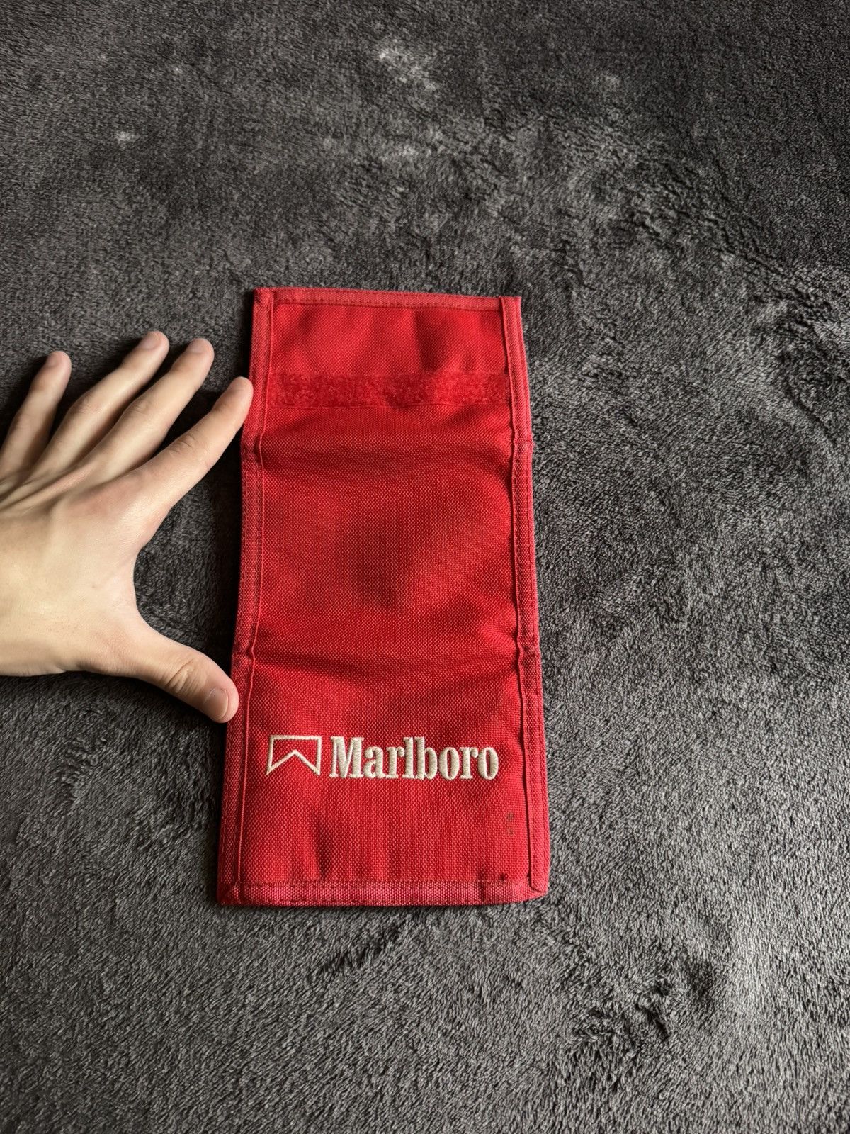 Marlboro × Vintage Marlboro vintage red wallet logo streetwear hype Size ONE SIZE - 8 Thumbnail