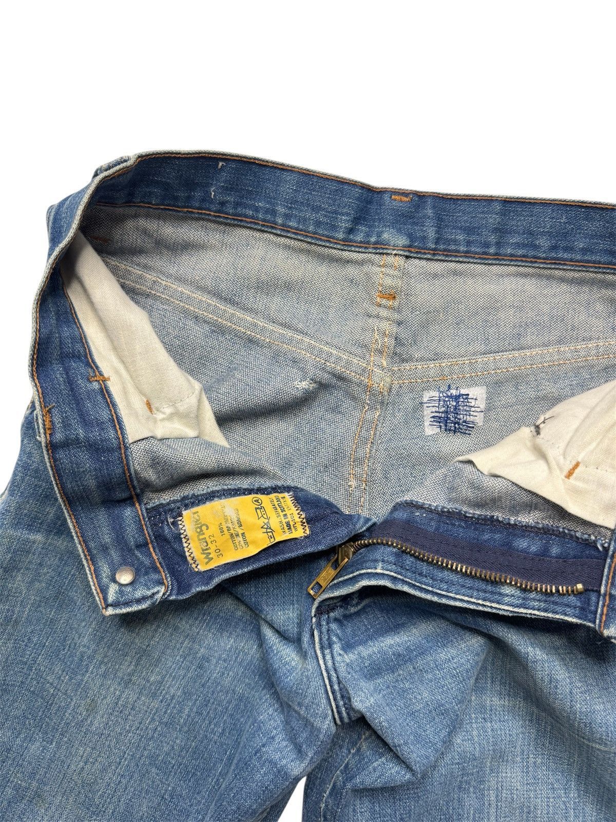 Vintage Vintage 1970’s Women’s Wrangler WFL - 101 Bell Bottom Jeans Size 28" / US 6 / IT 42 - 6 Thumbnail