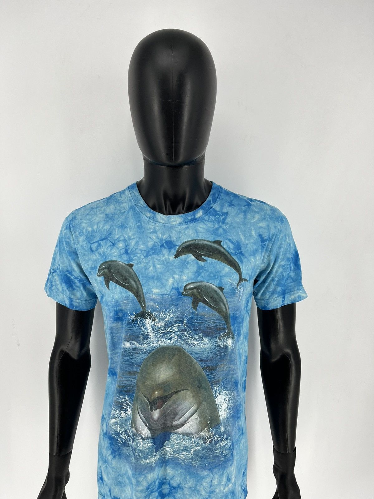 Vintage Vintage 90s Akuna Matata Dolphin taiday T Shirt Size L Size US M / EU 48-50 / 2 - 5 Thumbnail