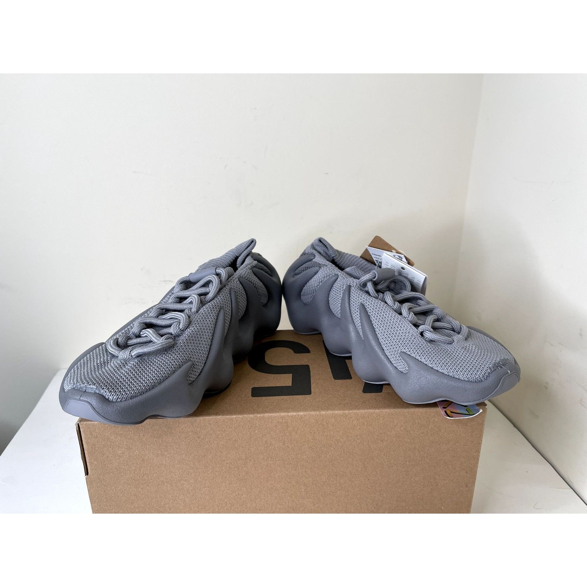 Adidas Adidas Yeezy 450 Stone Grey Mens 5us Size US 5 / EU 37 - 2 Thumbnail