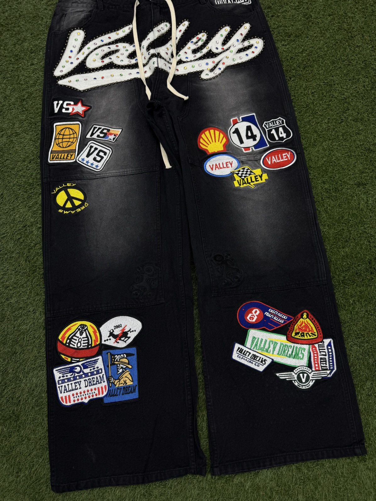 Vale Valley Baggy Patchwork Denim Black Jeans Size 38 (NEW) Size US 38 / EU 54 - 3 Thumbnail