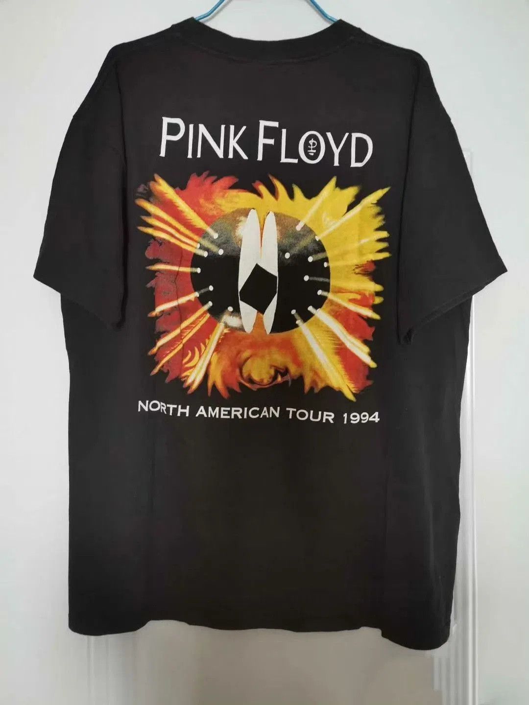 Vintage Pink Floyd 1994 Tour Vintage T. Size US M / EU 48-50 / 2 - 2 Thumbnail