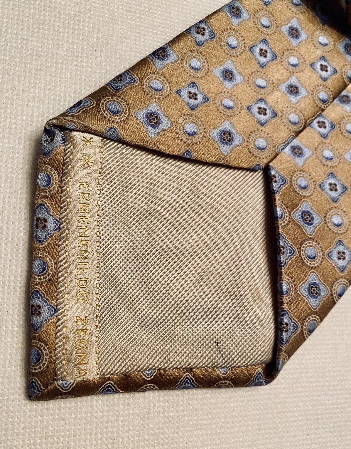 Ermenegildo Zegna Ermenegildo Zegna 🇮🇹 metallic gold/light blue ombré silk tie Size ONE SIZE - 10 Thumbnail