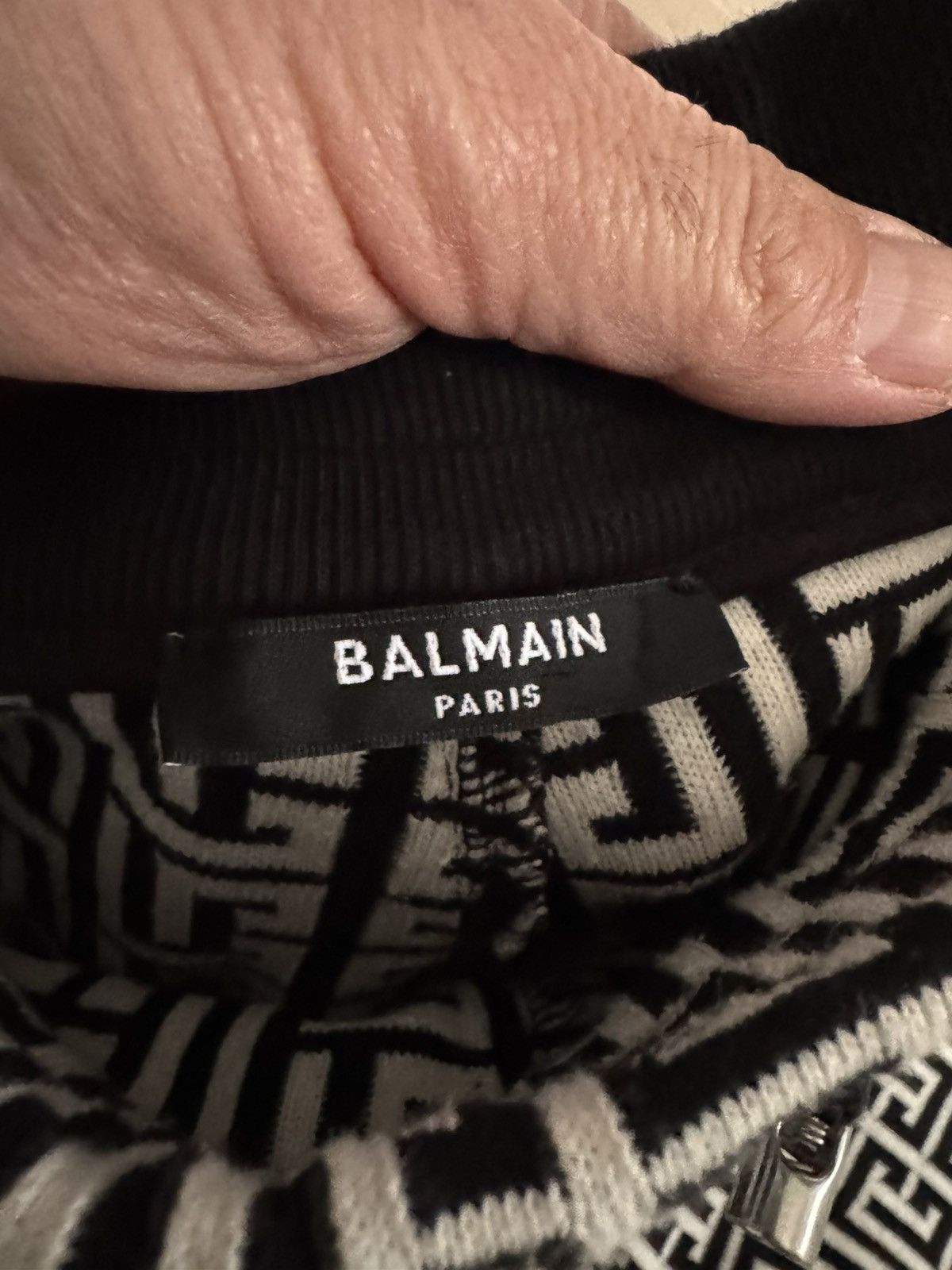 Balmain BALMAIN joggers sz S SEE REAL TAPE MEASUREMENTS IN PHOTOS Size US 29 - 4 Thumbnail