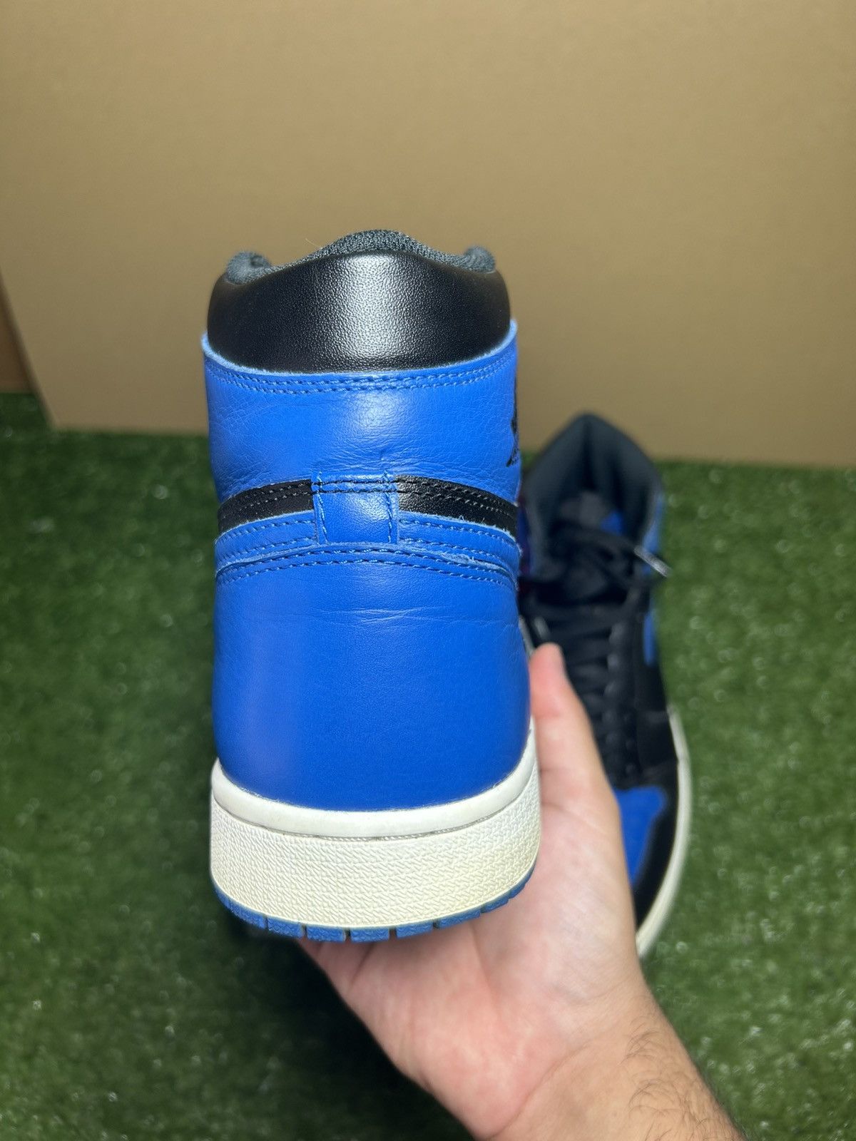 Jordan Brand Jordan 1 Royal 2017 Size US 11.5 / EU 44-45 - 9 Thumbnail