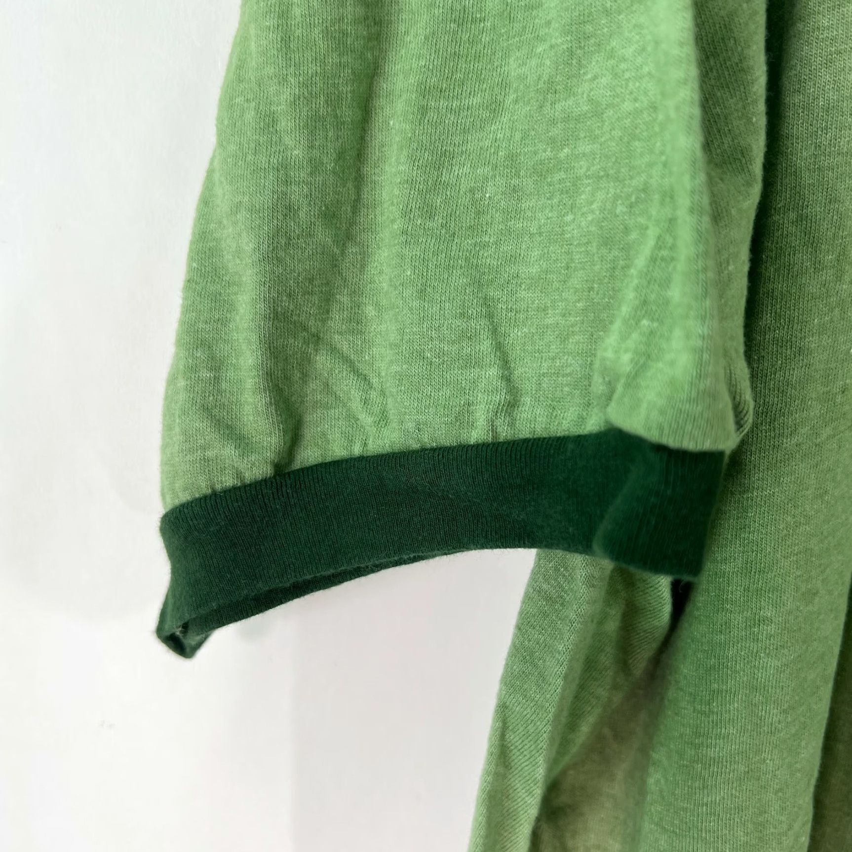 Vintage Thunder Creek T Shirt Men Graphic 100% Cotton Green XL Dr Seuss How The Grinch Stole Christmas Mens Shirt XL Green Graphic 90s Theme? (Note: Decouple) Size US XL / EU 56 / 4 - 3 Thumbnail