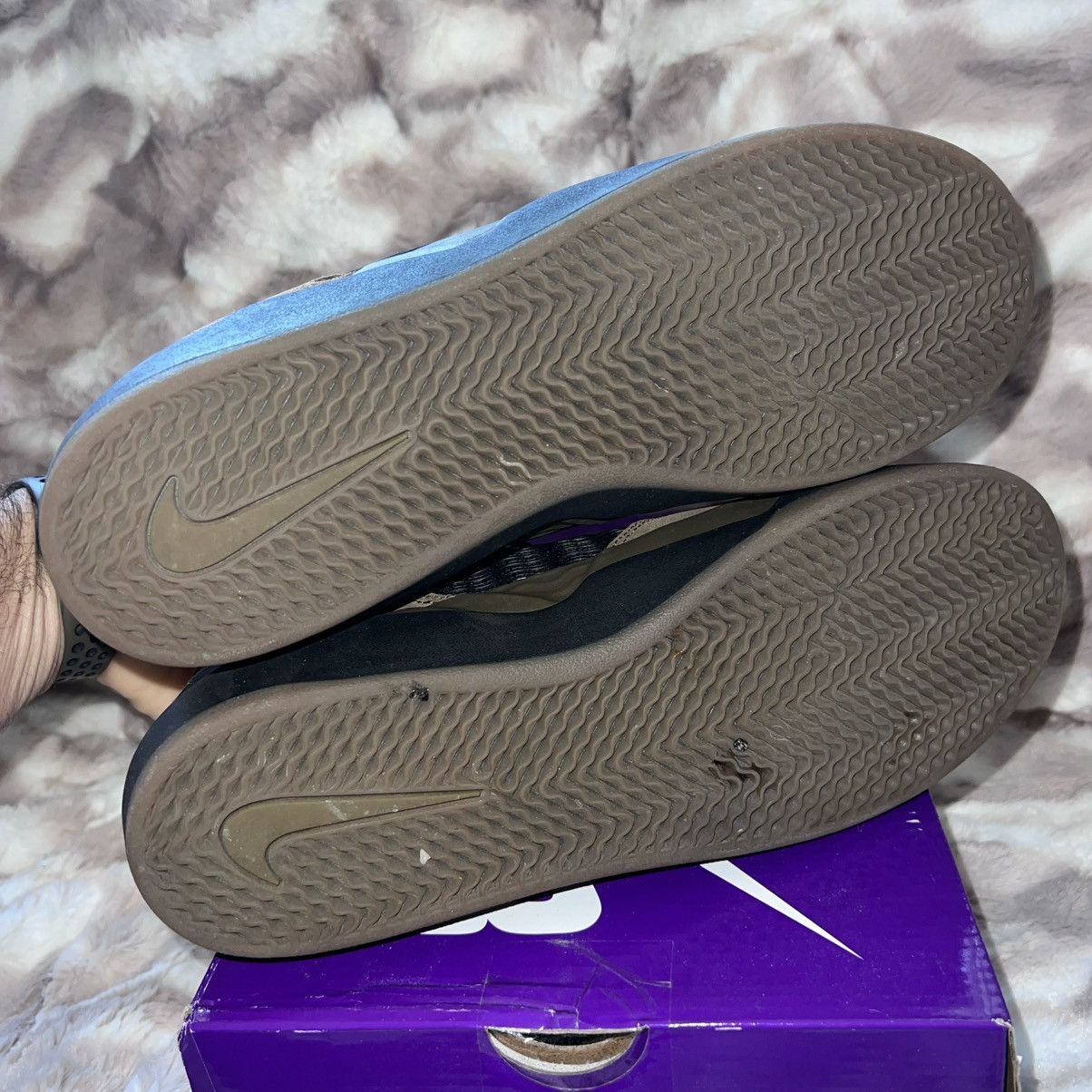 Nike NIKE SB ISHOD WAIR LIGHT OLIVE Size US 9 / EU 42 - 7 Thumbnail
