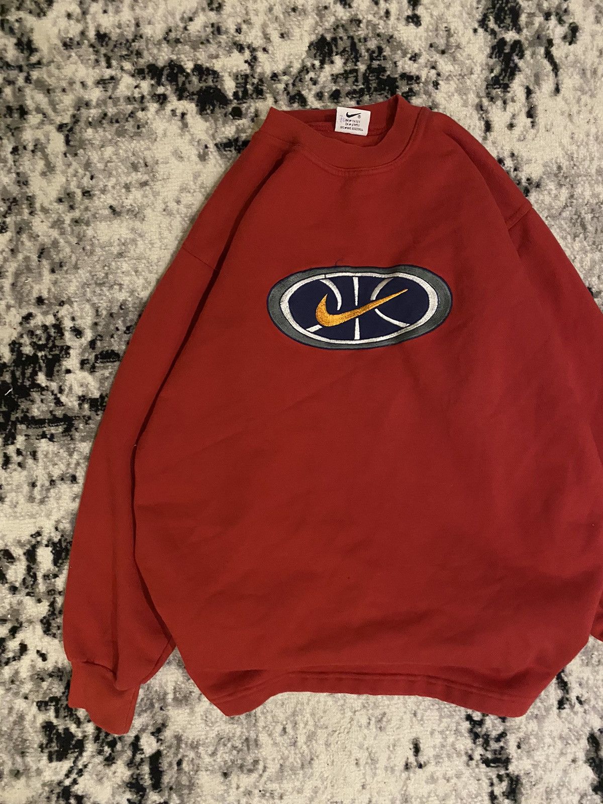 Nike × Vintage Nike Vintage Sweater Big Central Logo Swoosh Y2k Bagy Fit Size US L / EU 52-54 / 3 - 3 Thumbnail