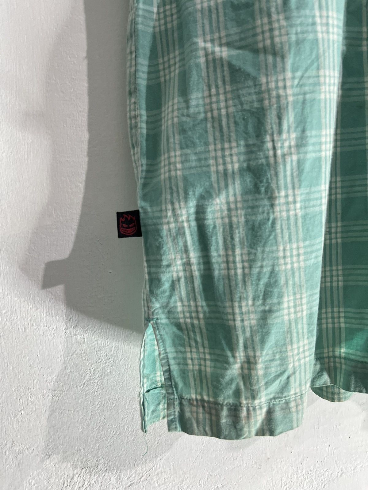 Spitfire 2000s spitfire skateboard shirt Size US L / EU 52-54 / 3 - 5 Thumbnail
