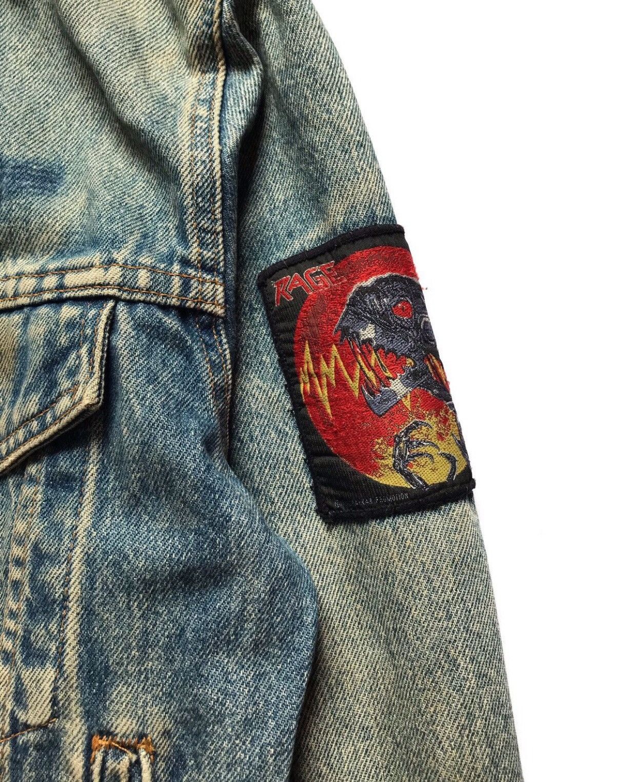 Levi's Vintage Clothing TRUCKER LEVIS BUTTON 715 DISTRESSED DENIM JACKET Size US M / EU 48-50 / 2 - 5 Thumbnail
