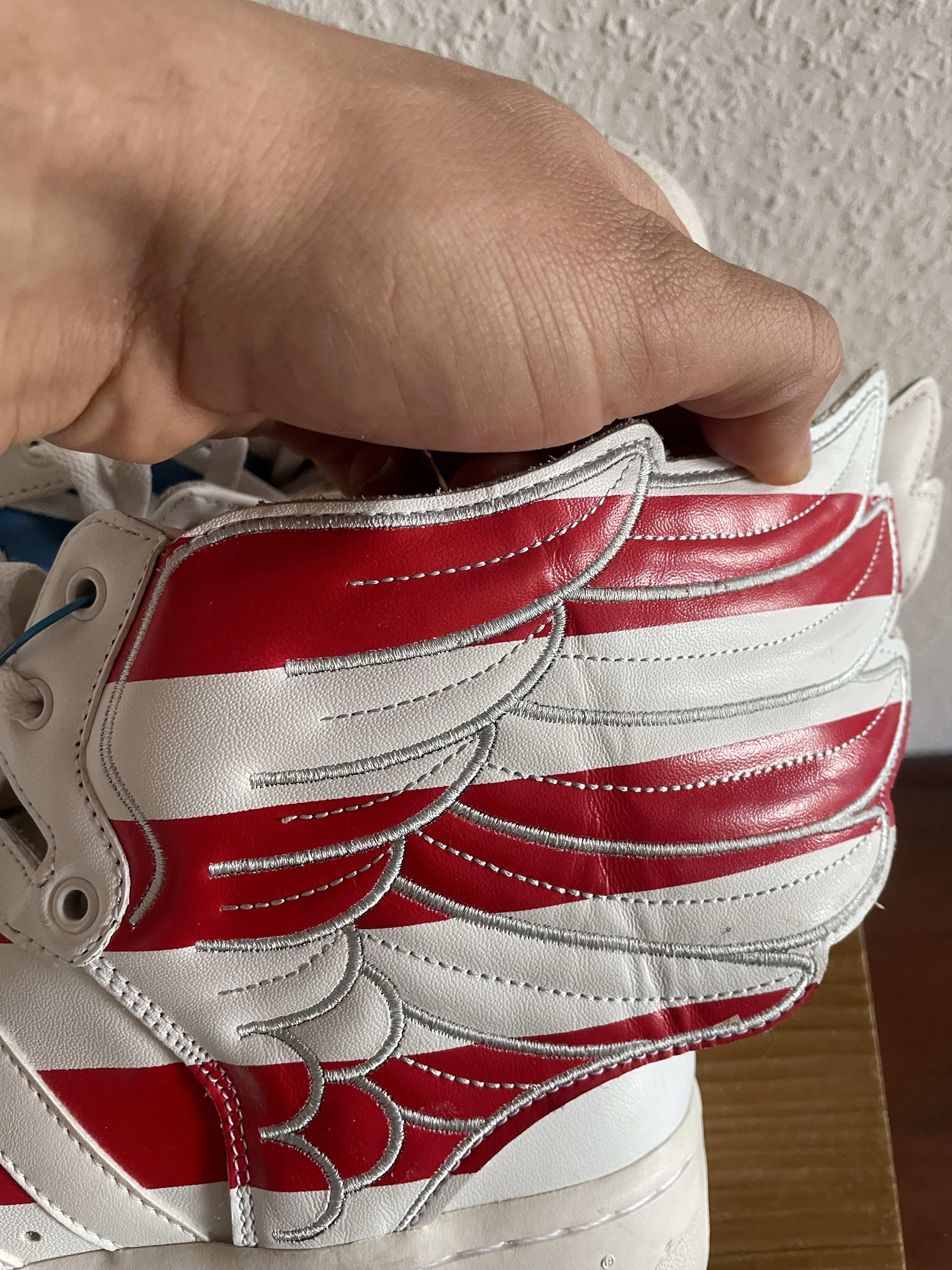 Adidas × Jeremy Scott JS Wings 2.0 USA Stars & Stripes Size US 12.5 / EU 45-46 - 9 Thumbnail